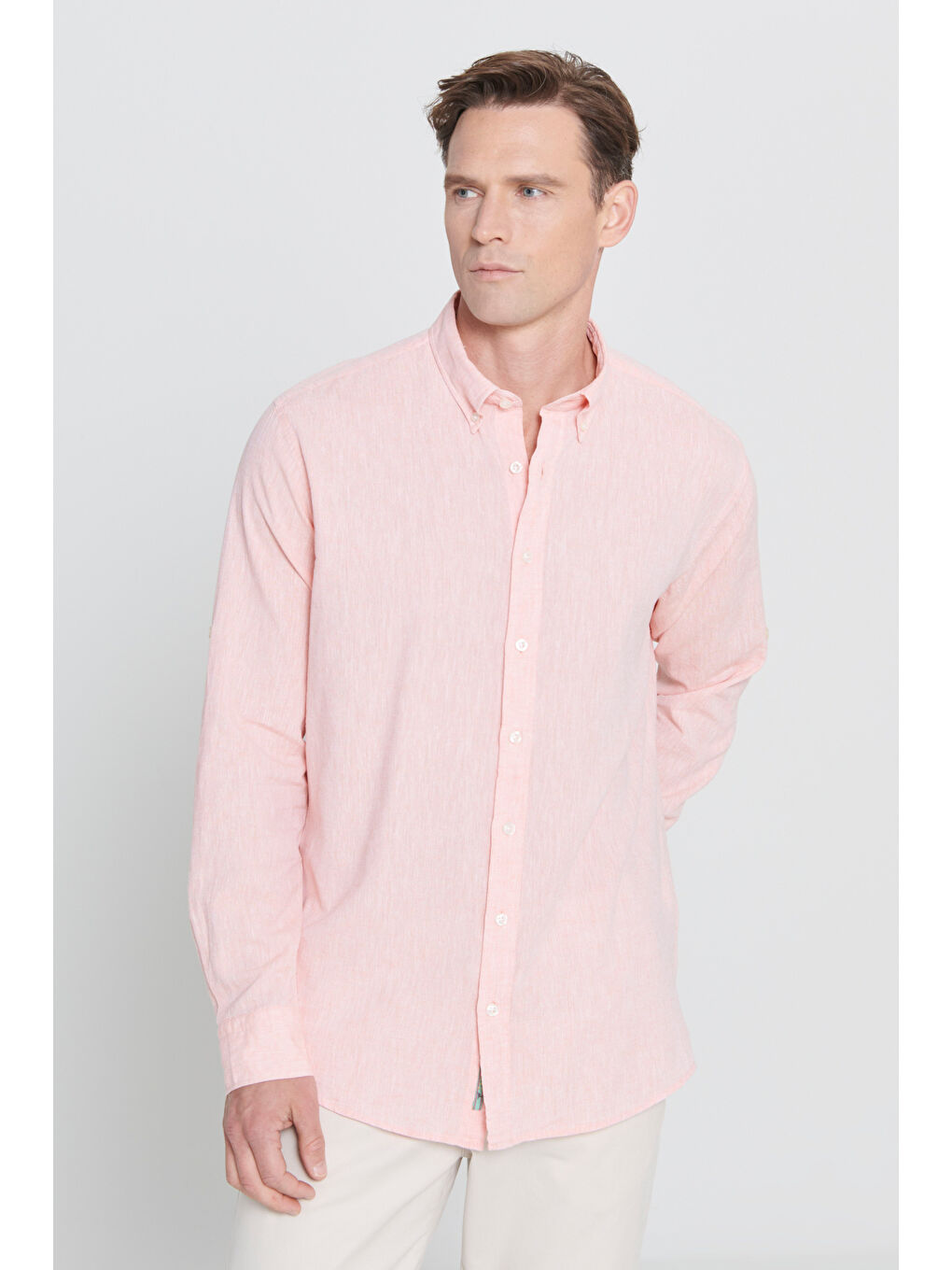 Turuncu Erkek Yavruağzı Comfort Fit Rahat Kesim Düğmeli Yaka Casual Keten Gömlek-4