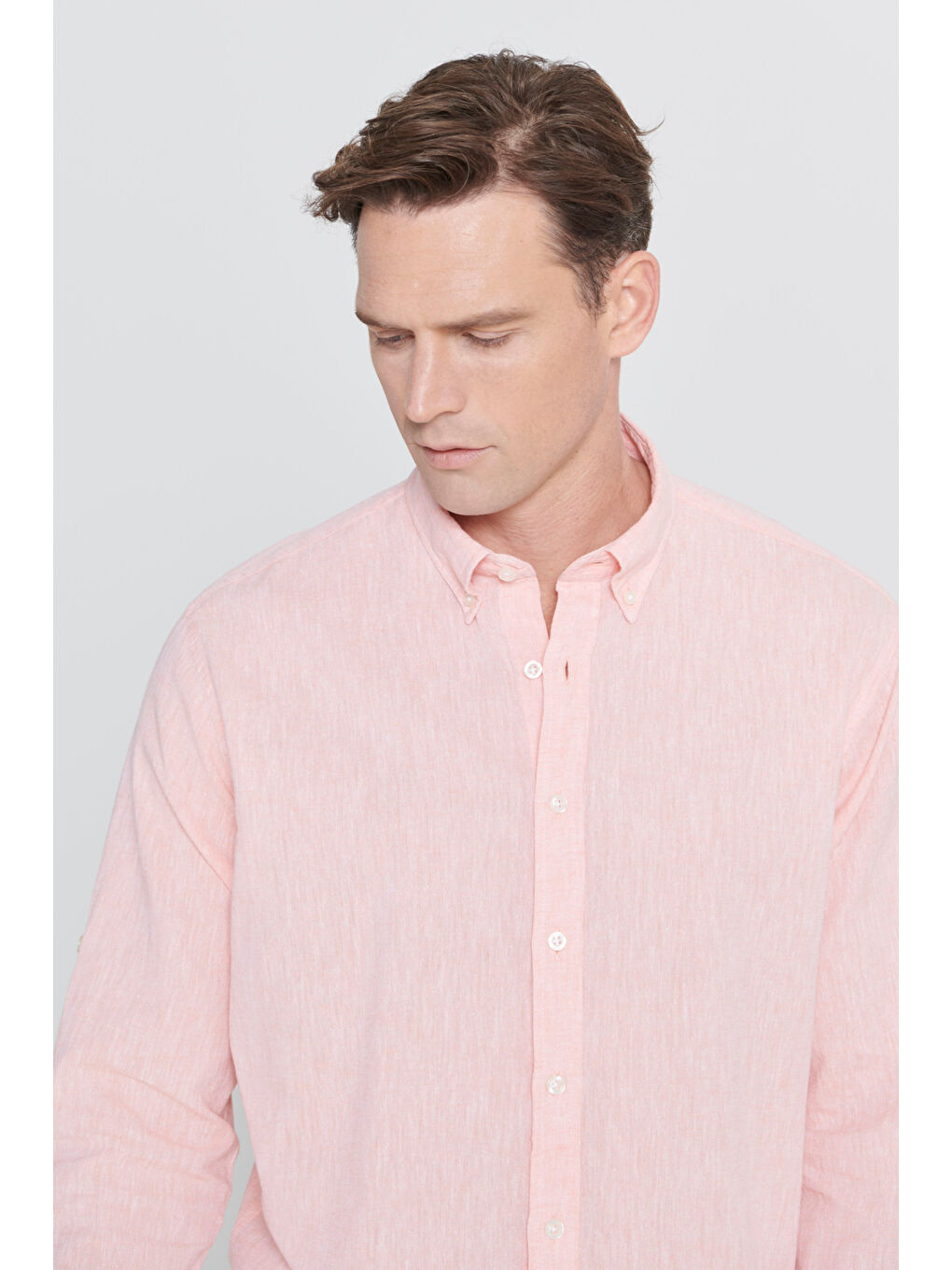 Turuncu Erkek Yavruağzı Comfort Fit Rahat Kesim Düğmeli Yaka Casual Keten Gömlek-5