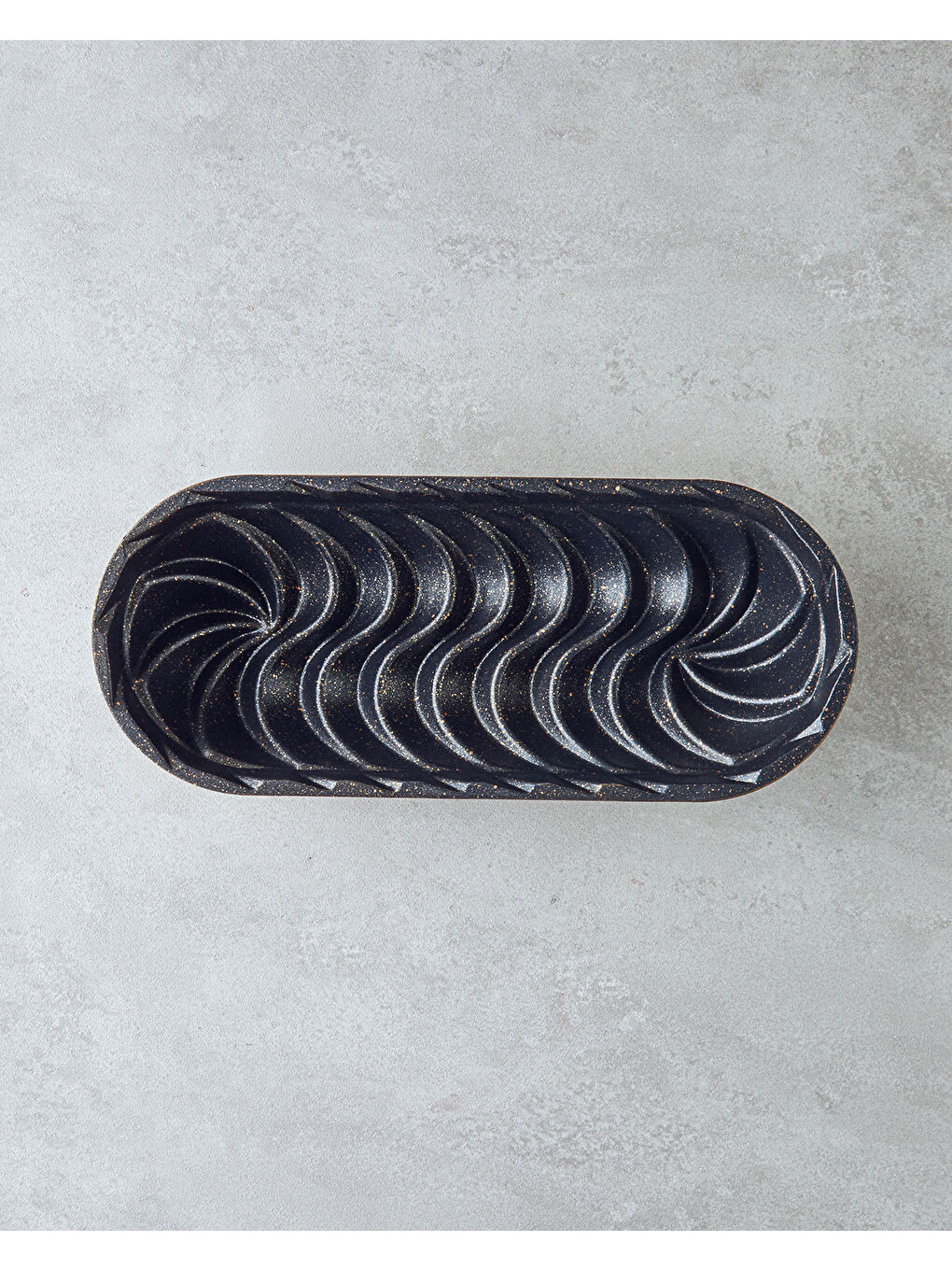 Sarı Patisserie Bella Döküm Kek Kalıbı 35 cm Gold-1