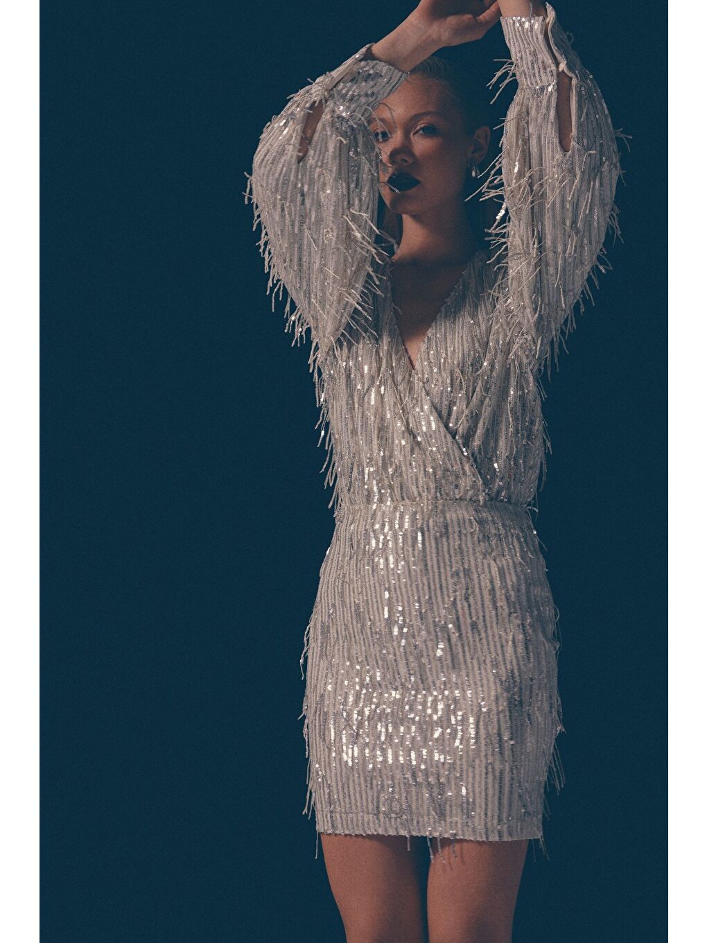 Gri Payet Detaylı Mini Etek - Gümüş-5