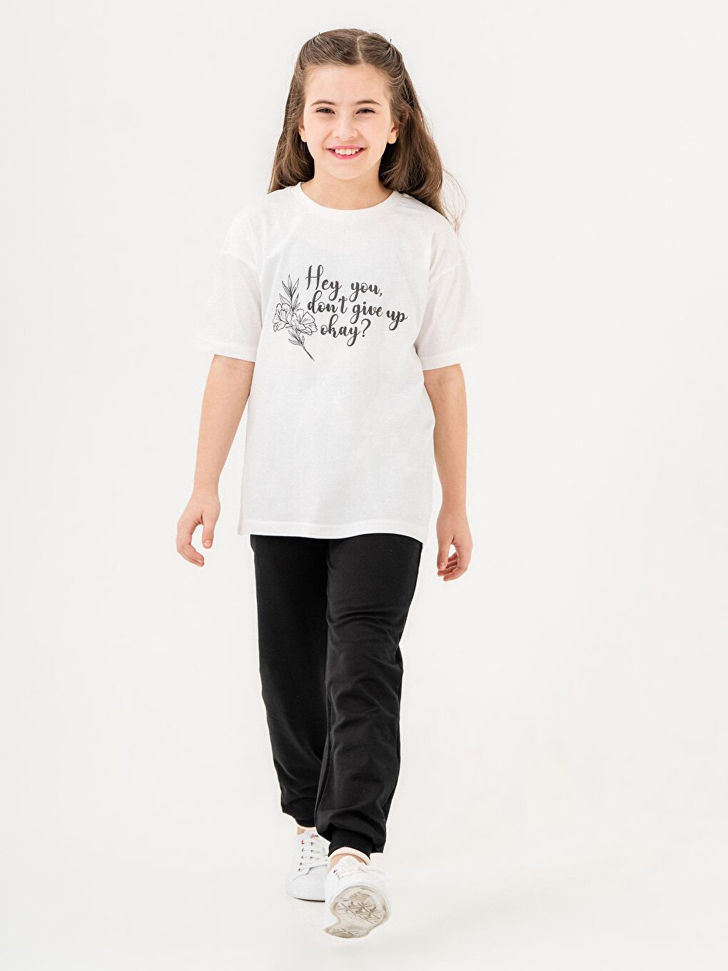 Siyah Hey You Dont Give Up Okay? Baskılı Kız Çocuk Eşofman Tişört Takımı-1