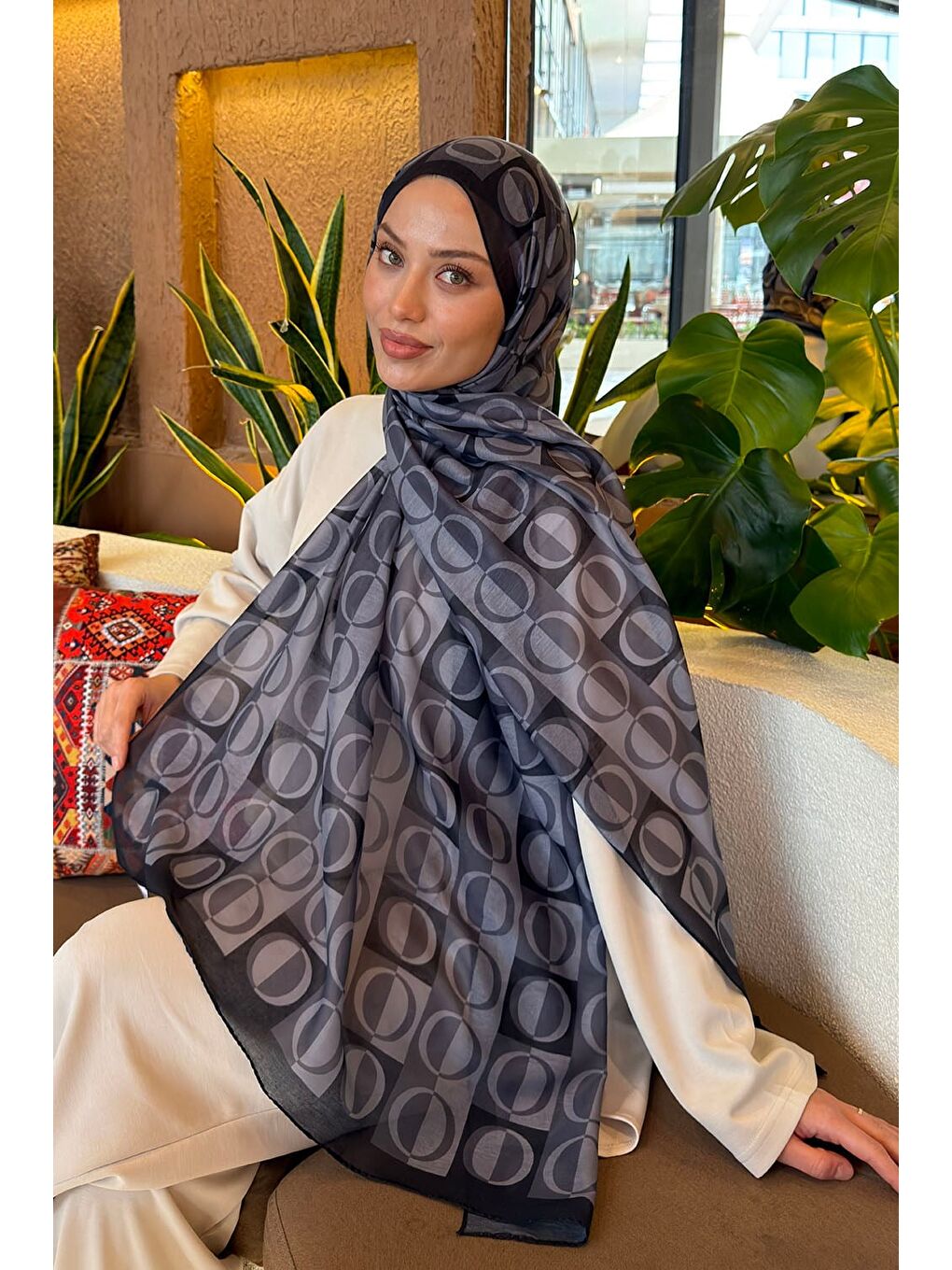 Halka Desen Ferah Şal Antrasit-1