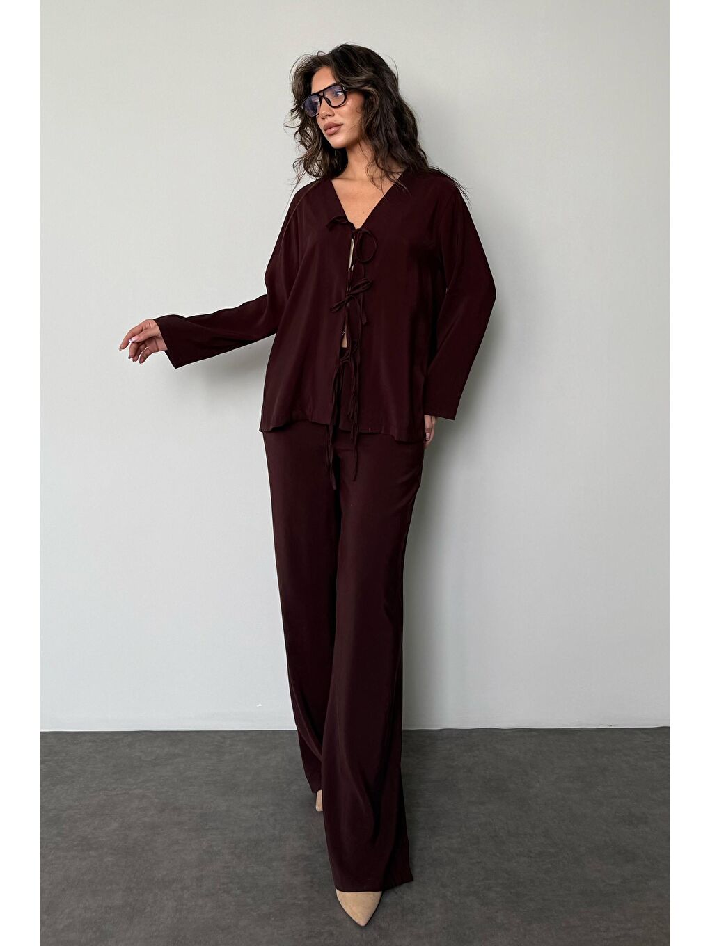 Kahverengi Önü Bağlamalı Alt Üst Takım Mg2473-6