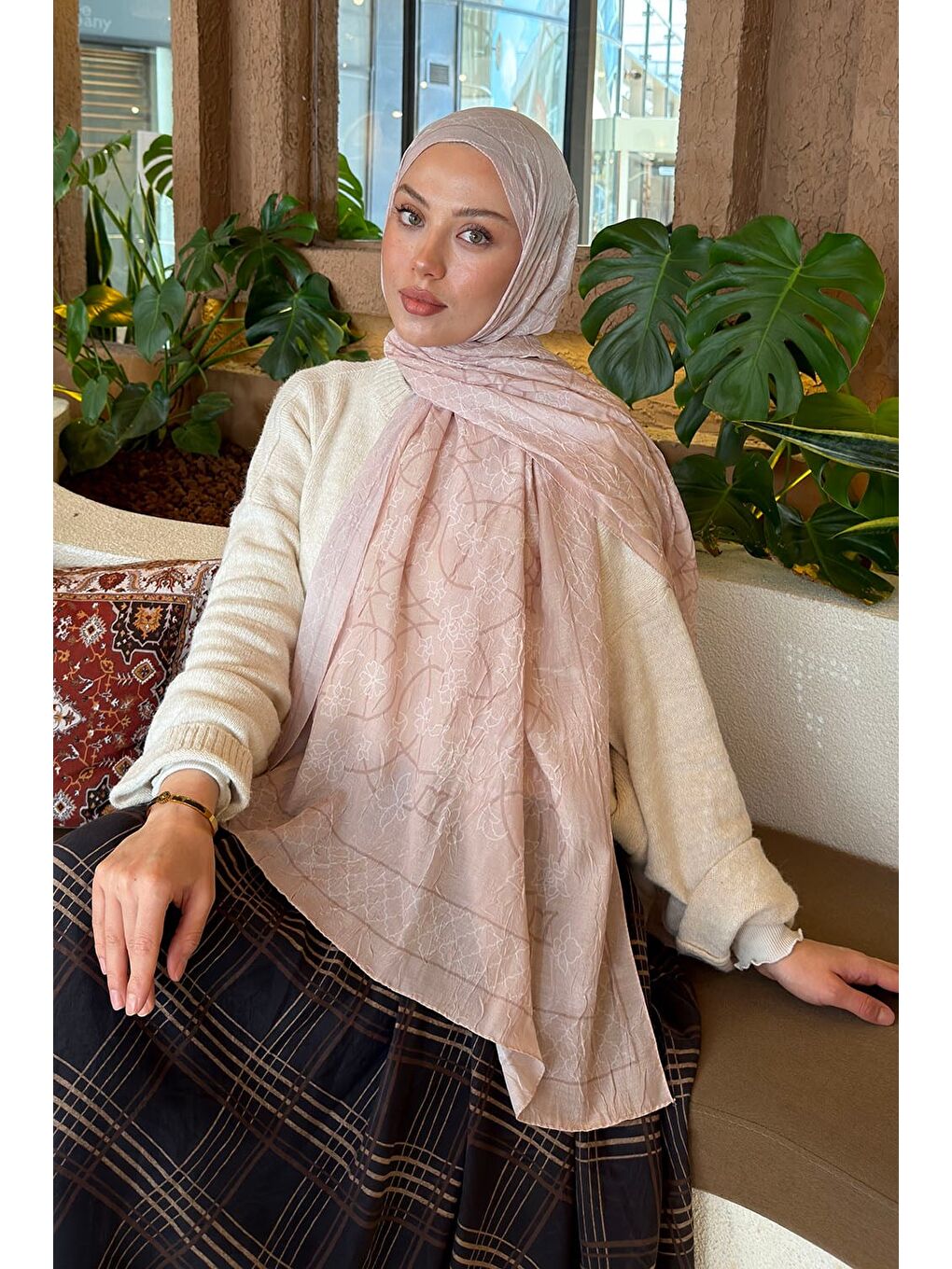 Geometrik Desen Bambu Şal Bej