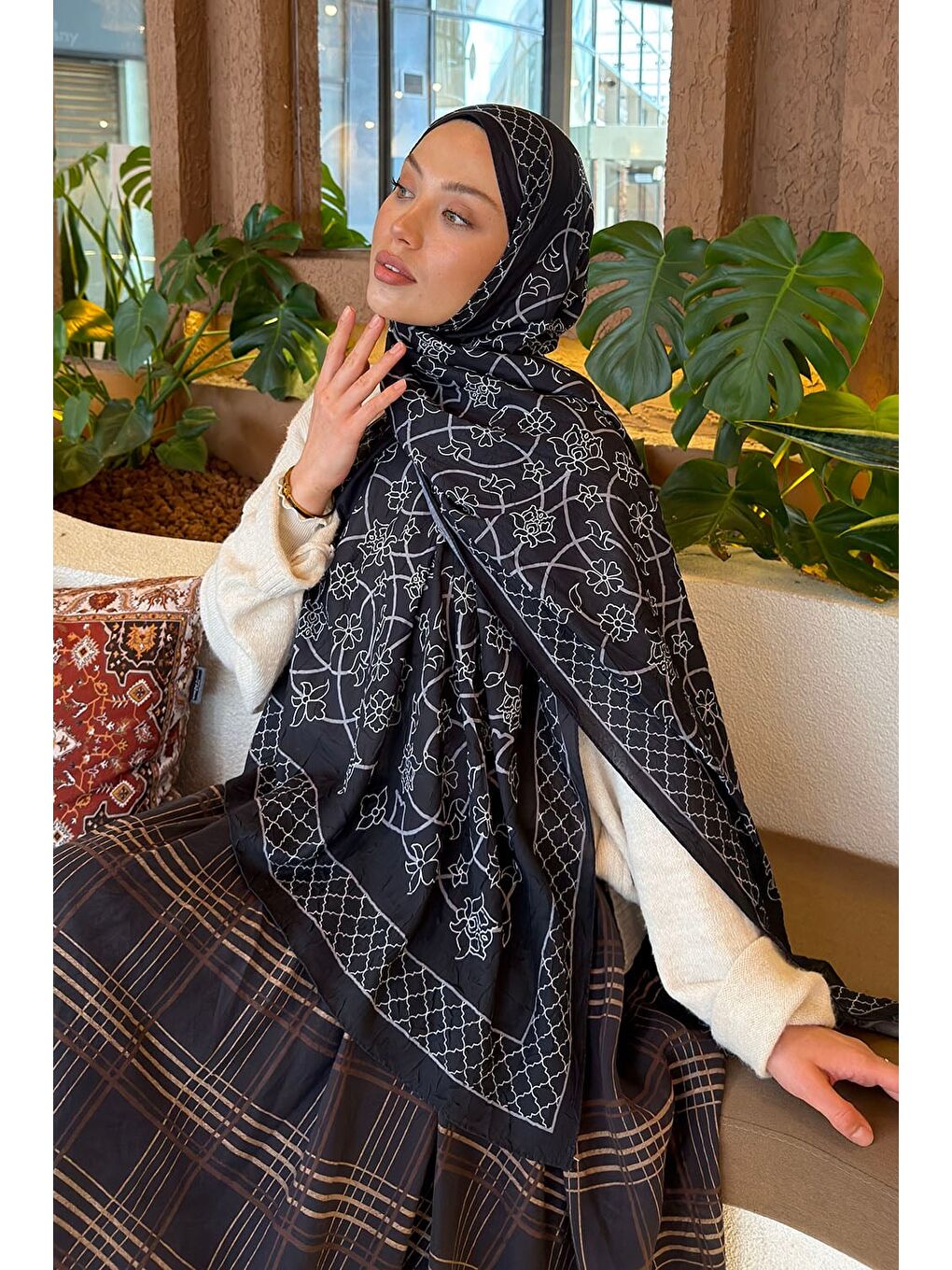 Geometrik Desen Bambu Şal Siyah-2