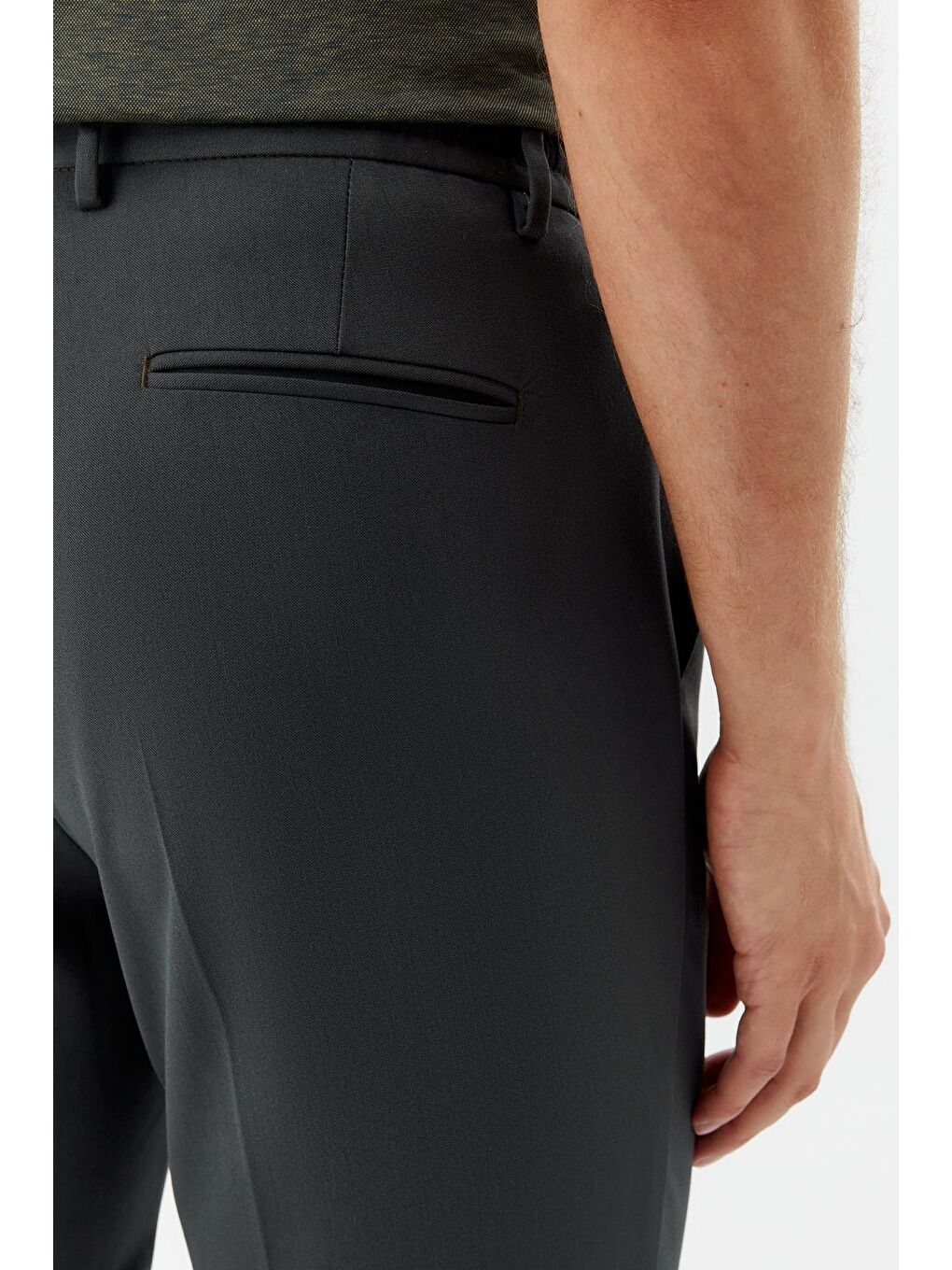 Yeşil Zümrüt Rengi Regular Fit Yan Cepli Jogger Erkek Pantolon-5