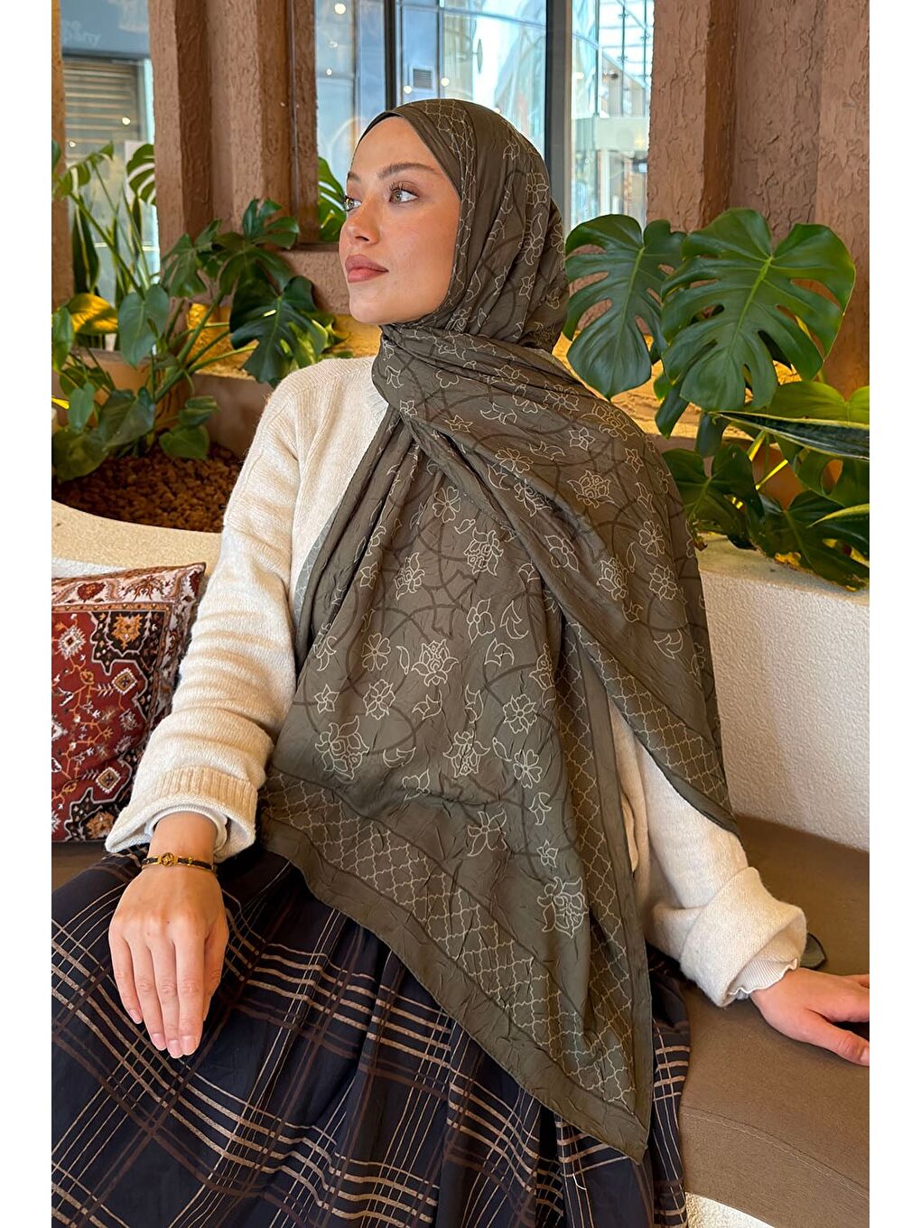 Geometrik Desen Bambu Şal Haki-2
