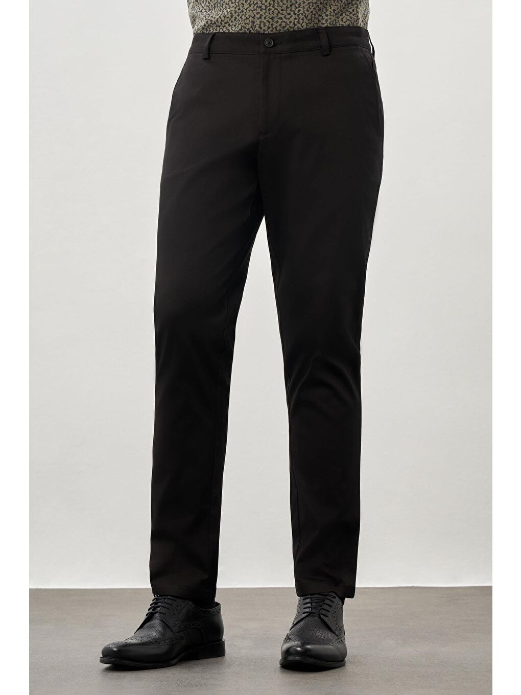 Siyah Pamuklu Yandan Cepli Casual Comfort Fit Chino Pantolon 1003245169