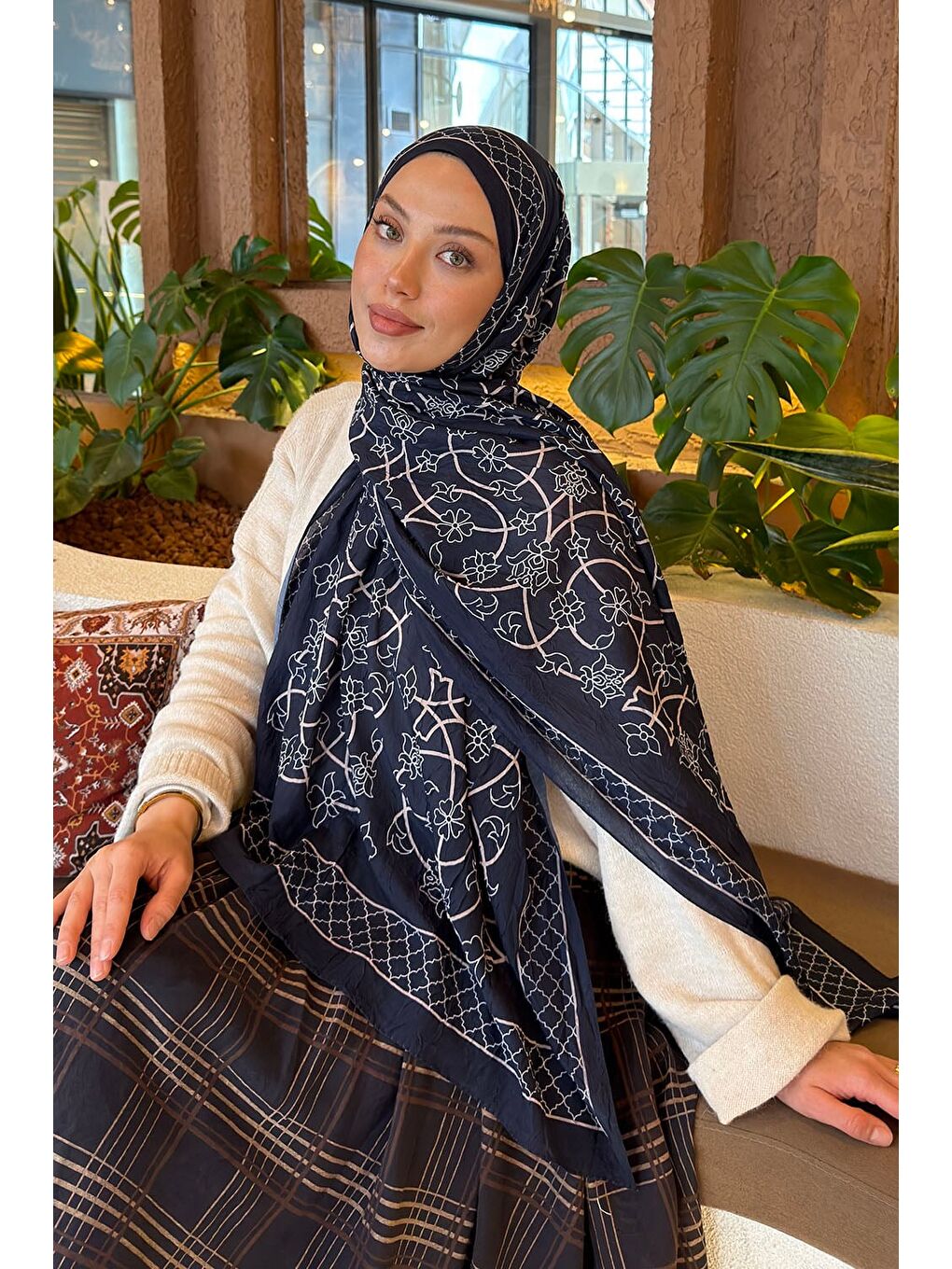 Geometrik Desen Bambu Şal Lacivert