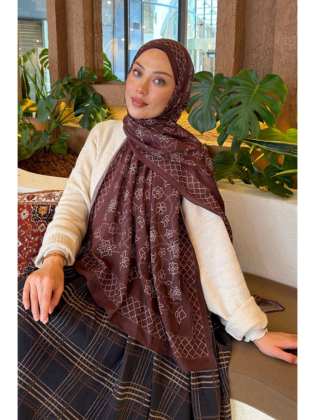 Geometrik Desen Bambu Şal Kahverengi