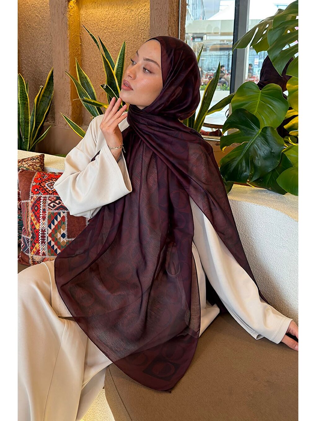 Halka Desen Ferah Şal Koyu Bordo-2