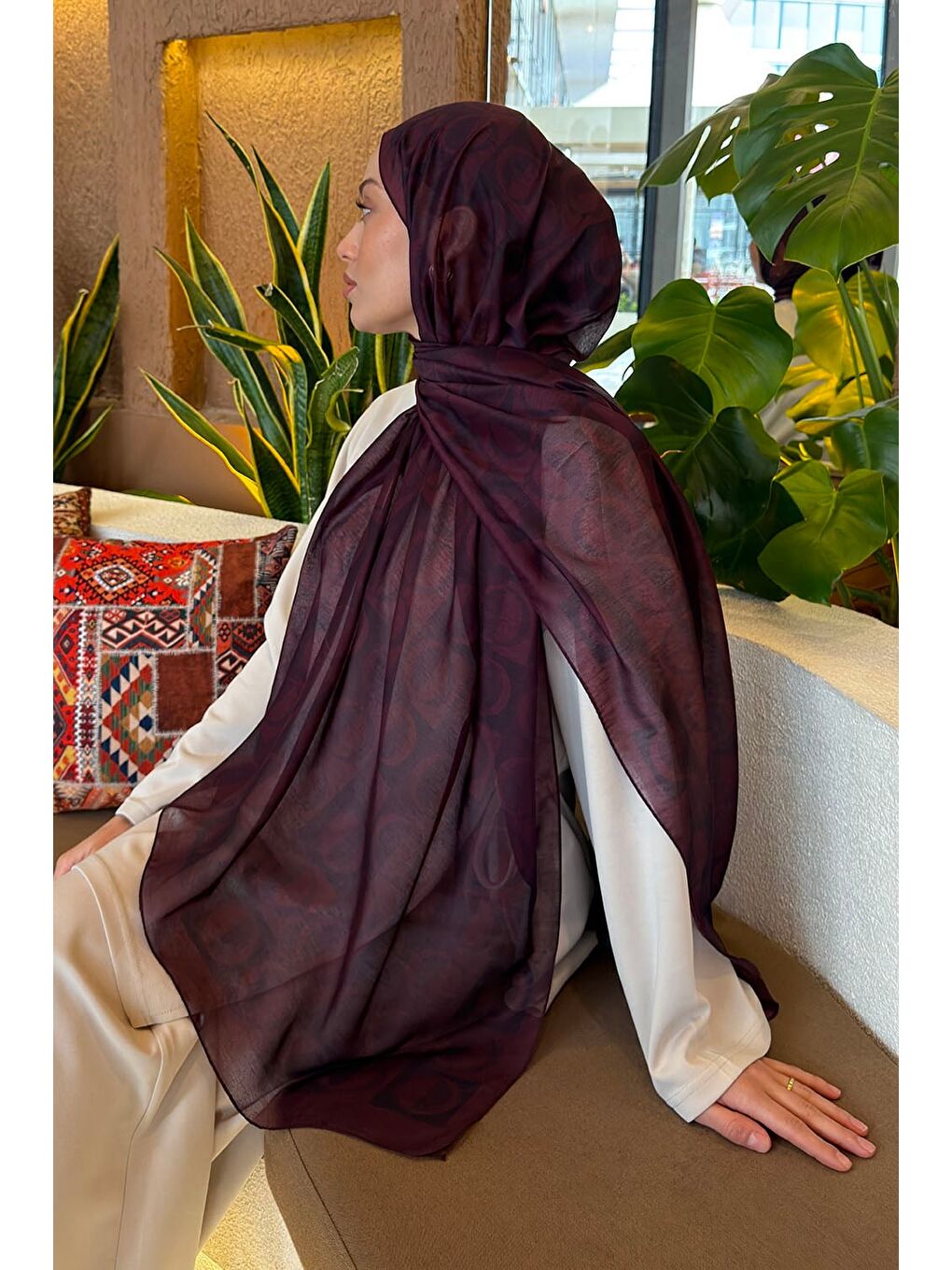 Halka Desen Ferah Şal Koyu Bordo-3
