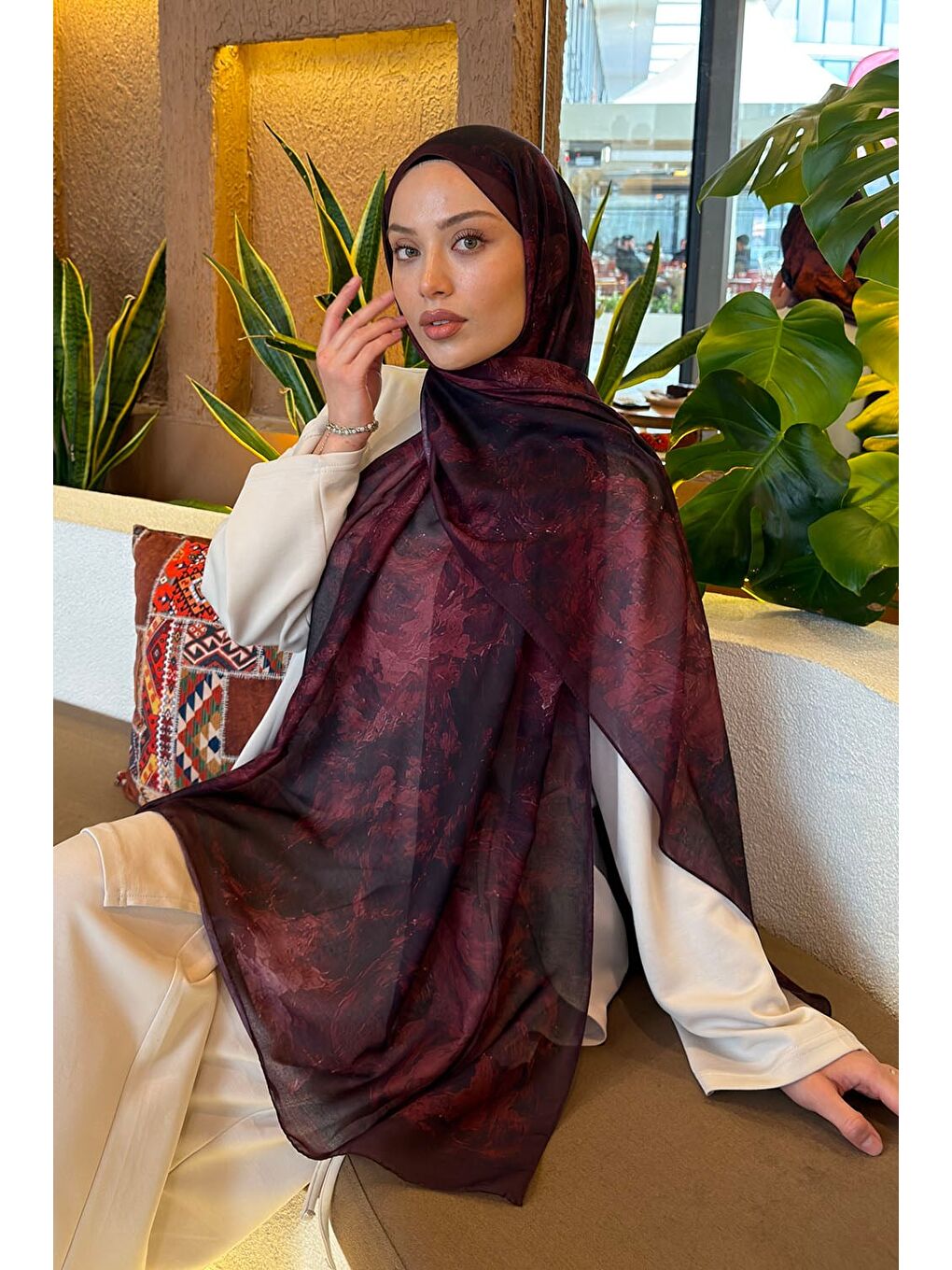 Gül Çiçek Desen Ferah Şal Koyu Bordo-1