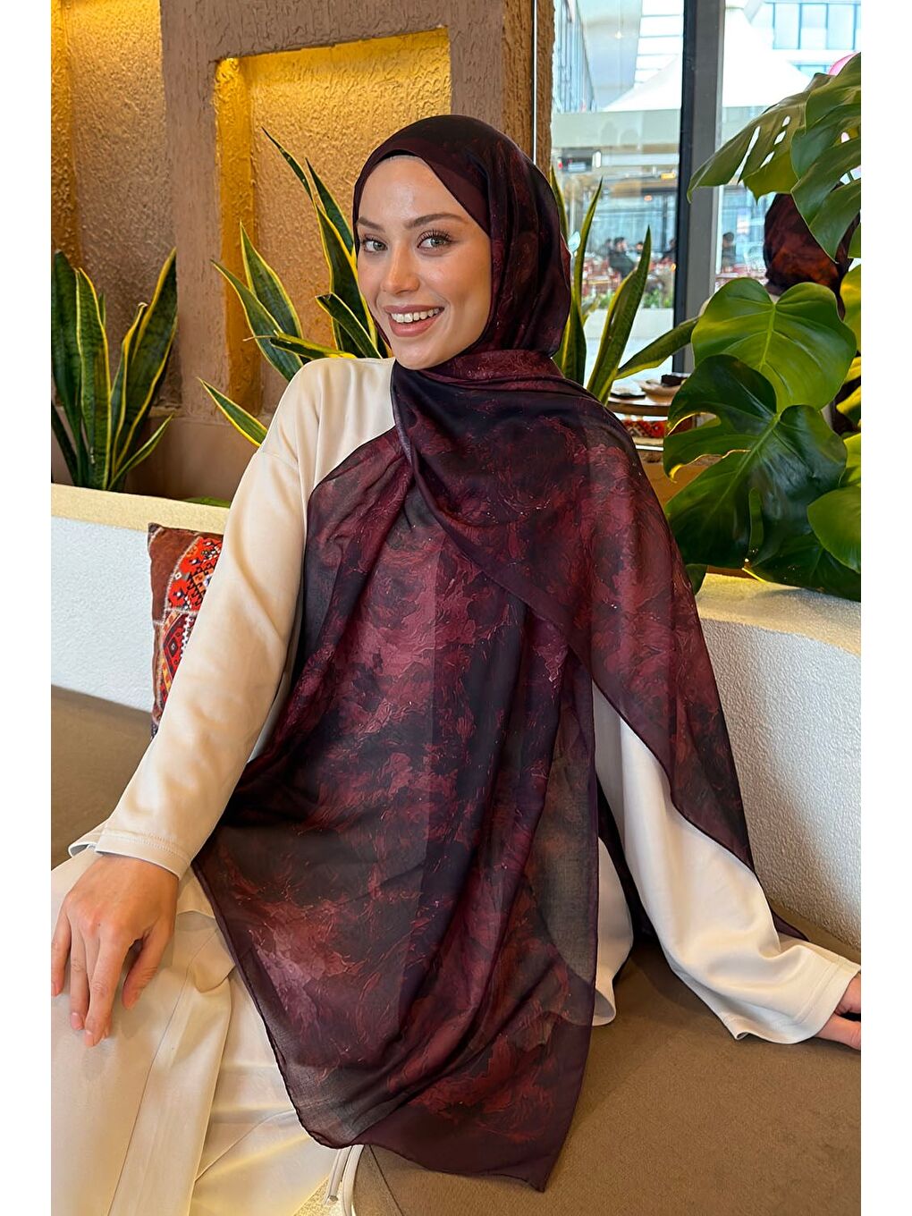 Gül Çiçek Desen Ferah Şal Koyu Bordo-2