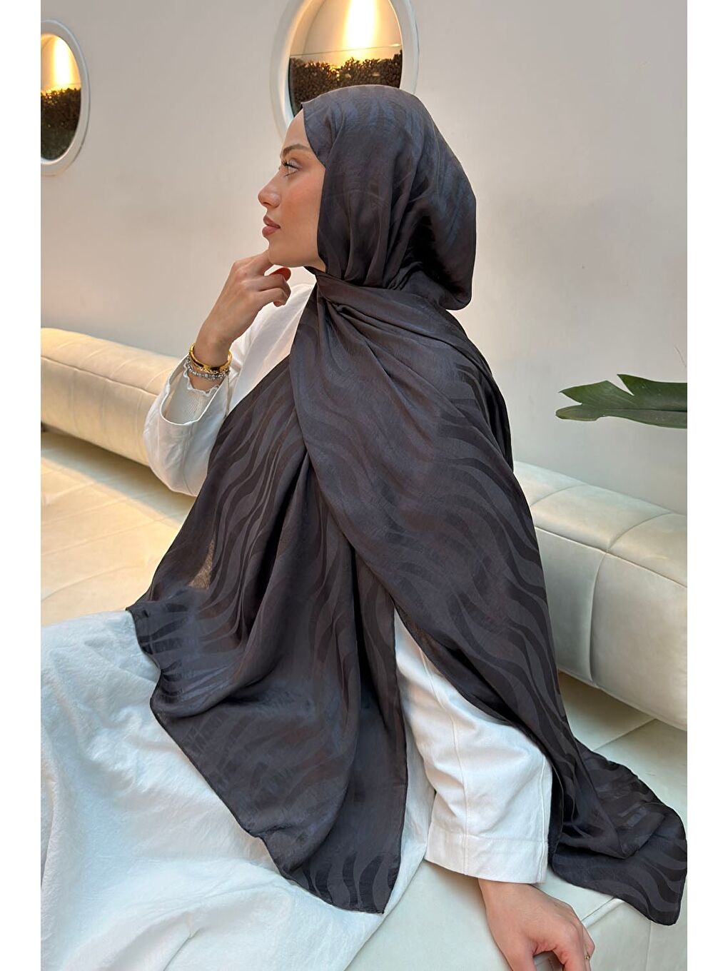 Shine Desen Ayrobin Floş Jakar Şal Antrasit-3