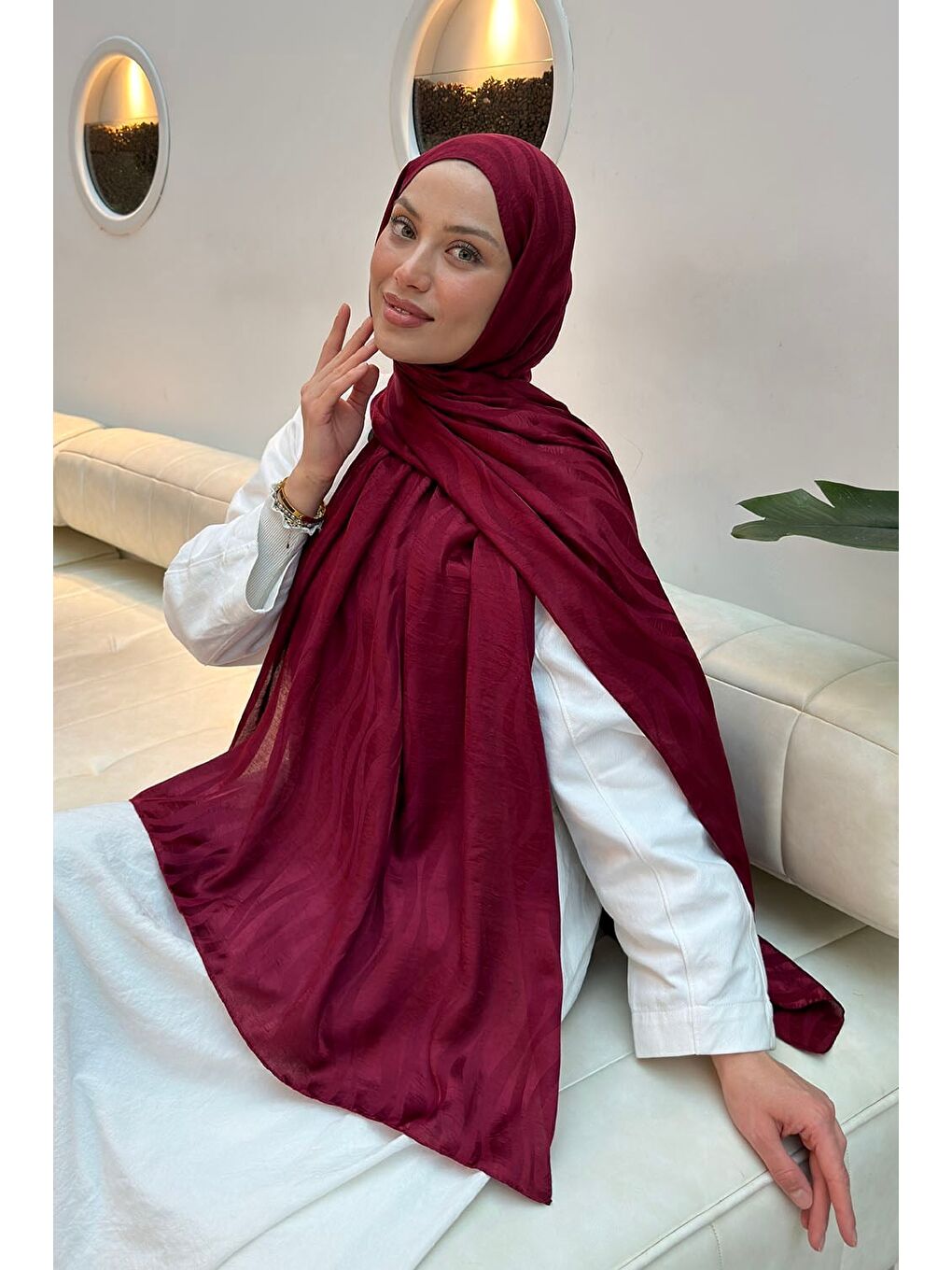 Shine Desen Ayrobin Floş Jakar Şal Bordo-1