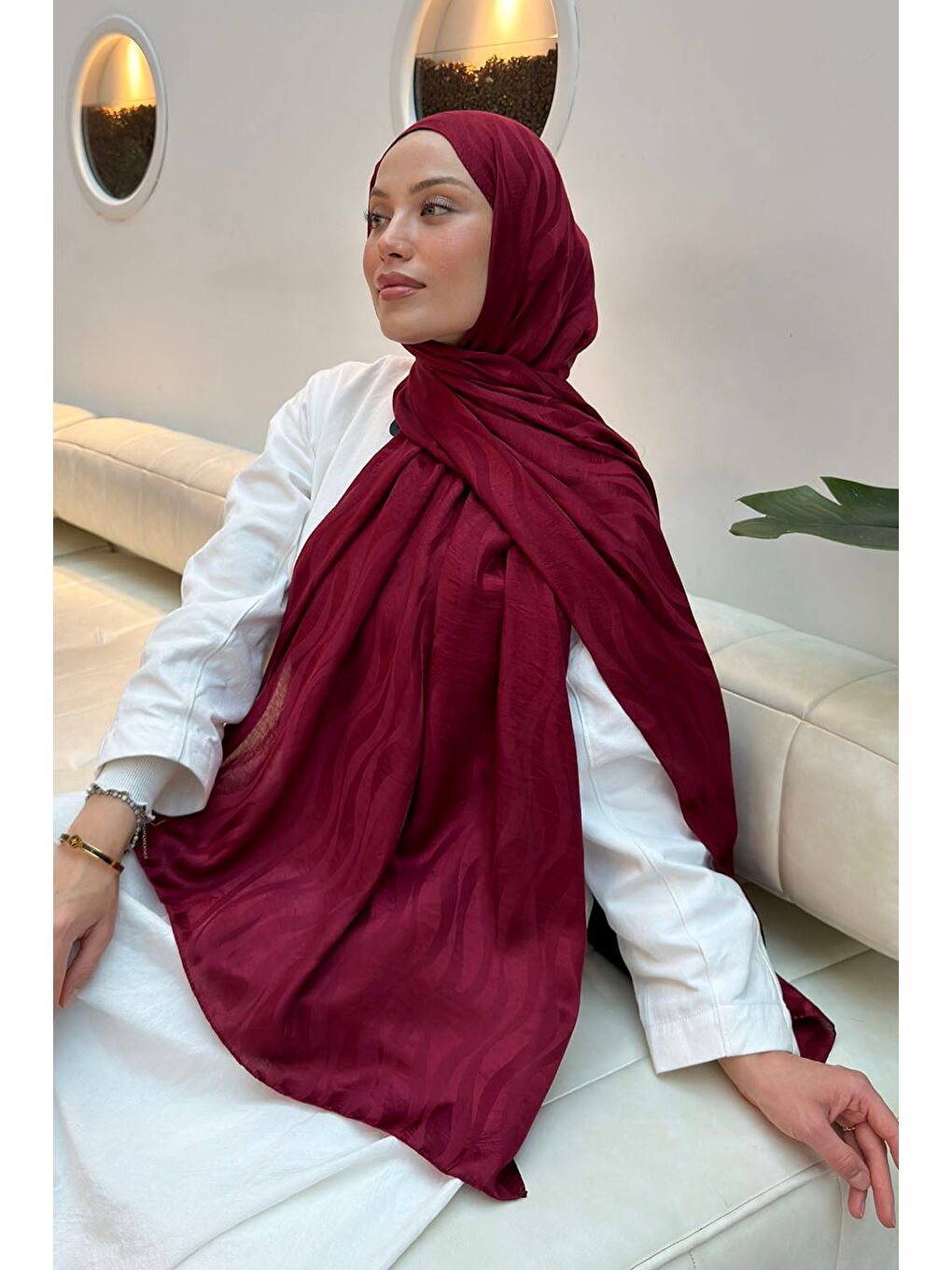 Shine Desen Ayrobin Floş Jakar Şal Bordo-2