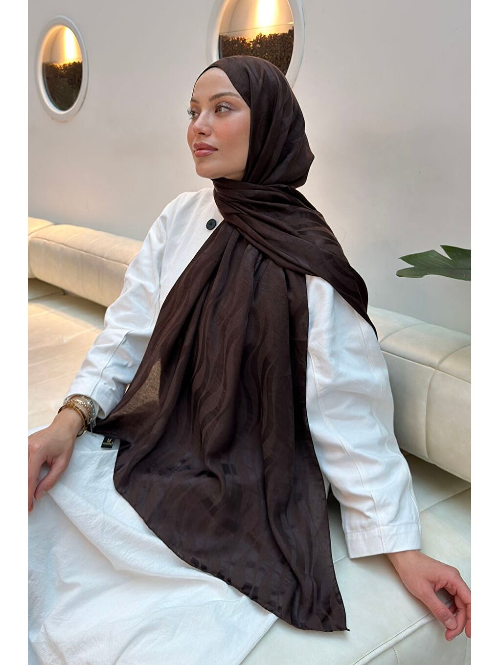 Shine Desen Ayrobin Floş Jakar Şal Acı Kahverengi-2