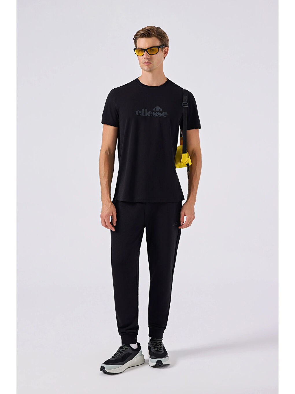 Siyah Logolu % 100 Pamuk Regular Fit Bisiklet Yaka T Shirt 6SM5017-BK-2