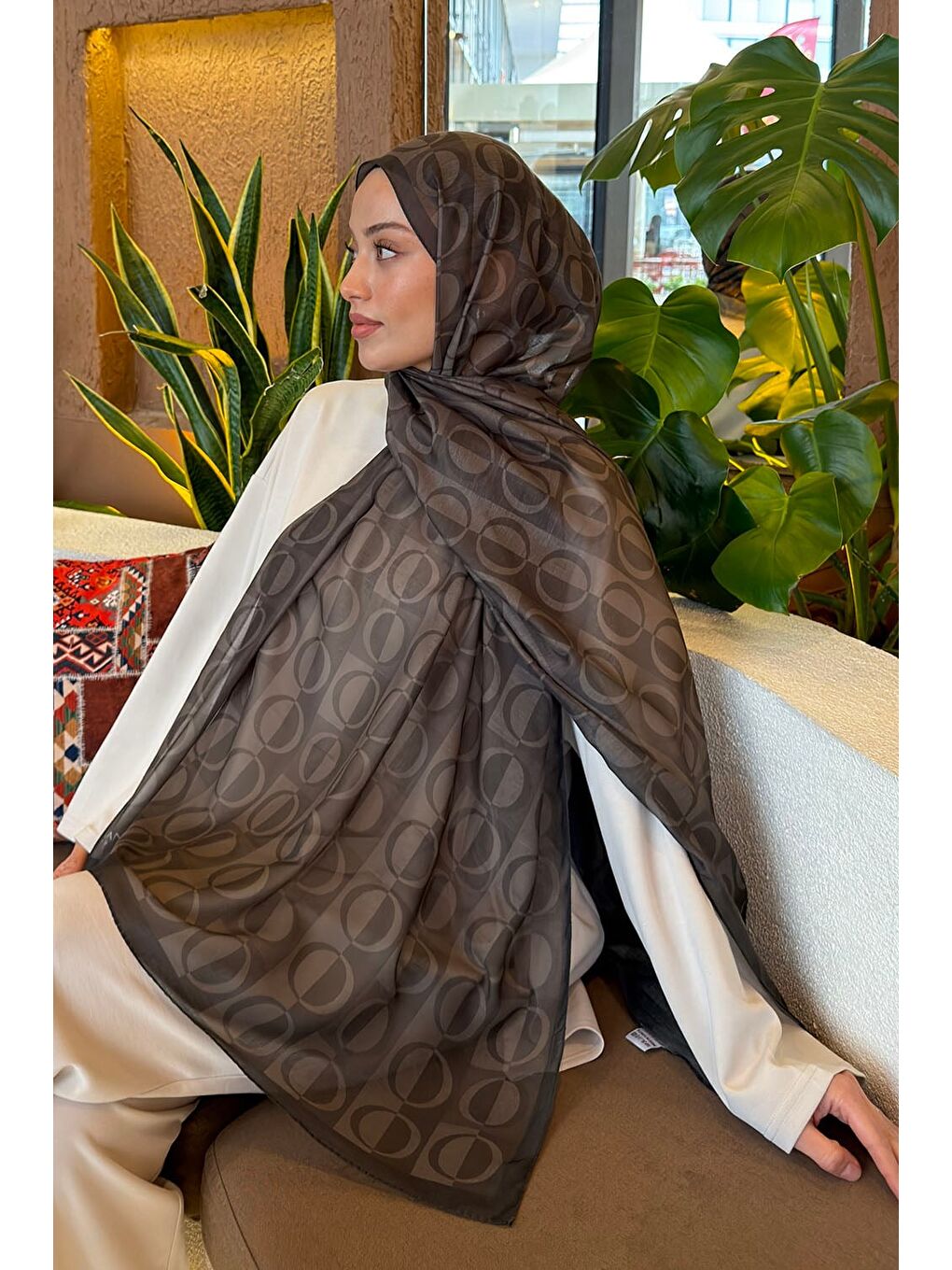 Halka Desen Ferah Şal Haki-3