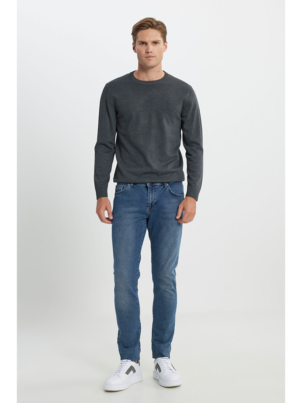 Erkek Açık Mavi Pamuklu Esnek Slim Fit Dar Kesim 5 Cep Jean Pantolon