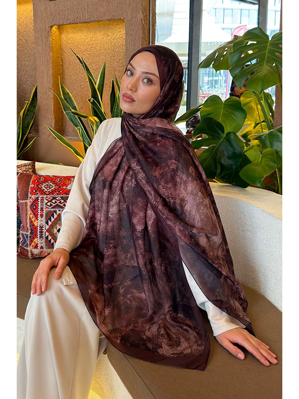 Kahverengi Gül Çiçek Desen Ferah Şal Çikolata Kahve-1