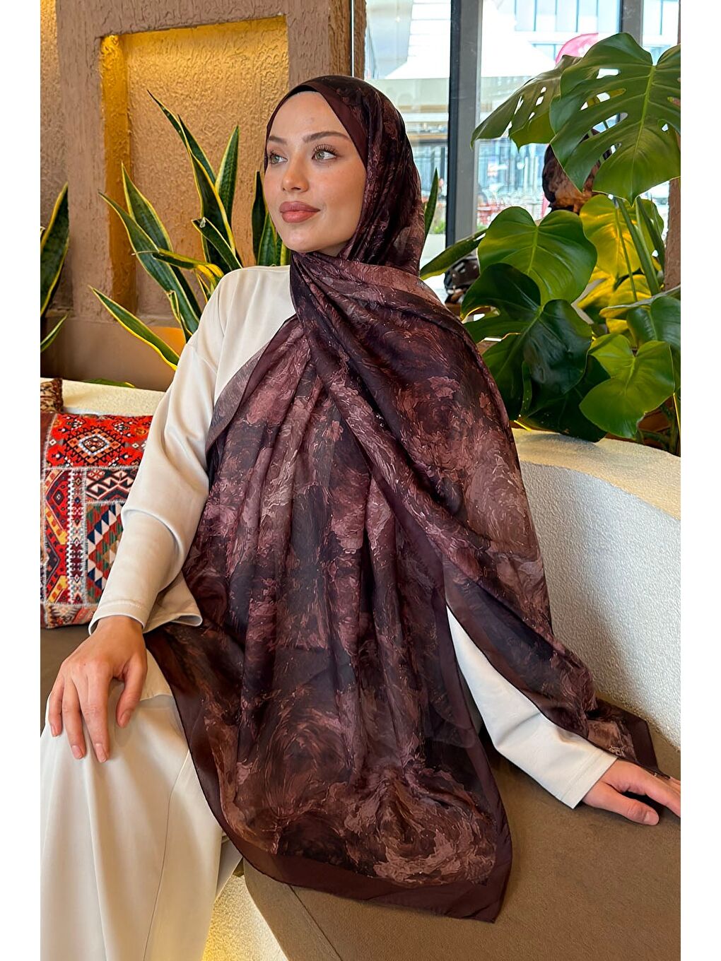 Kahverengi Gül Çiçek Desen Ferah Şal Çikolata Kahve-2