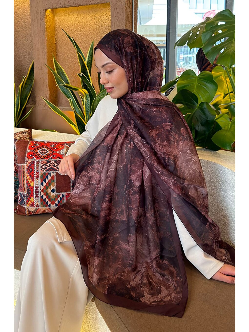 Kahverengi Gül Çiçek Desen Ferah Şal Çikolata Kahve-3