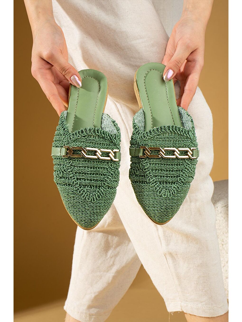 Yeşil Zincir Tokalı Dantel Örme Desenli Rahat Kalıp Kadın Terlik 001-1-24