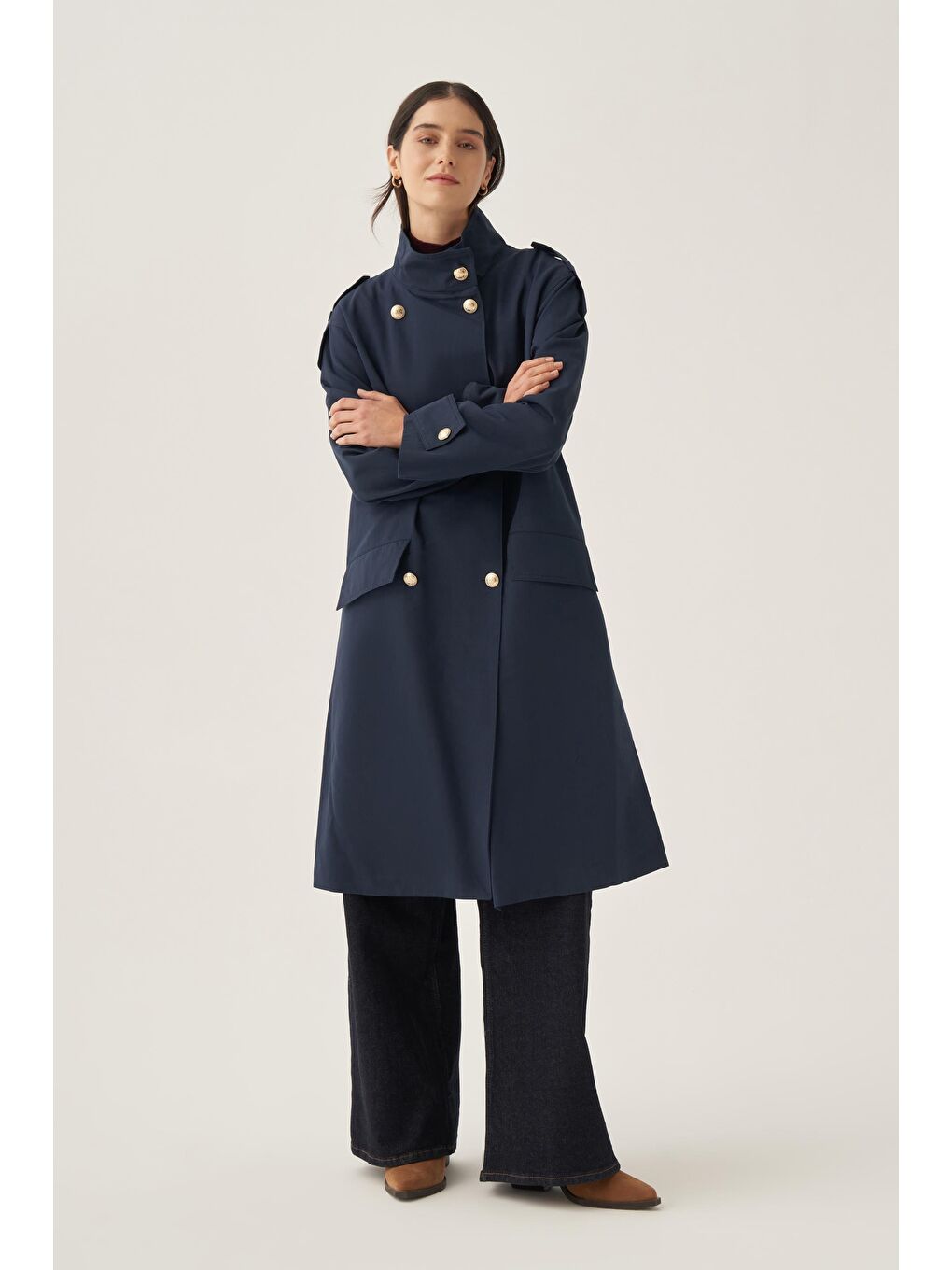 Lacivert-Dik Yakalı Gold Düğmeli Trençkot-2