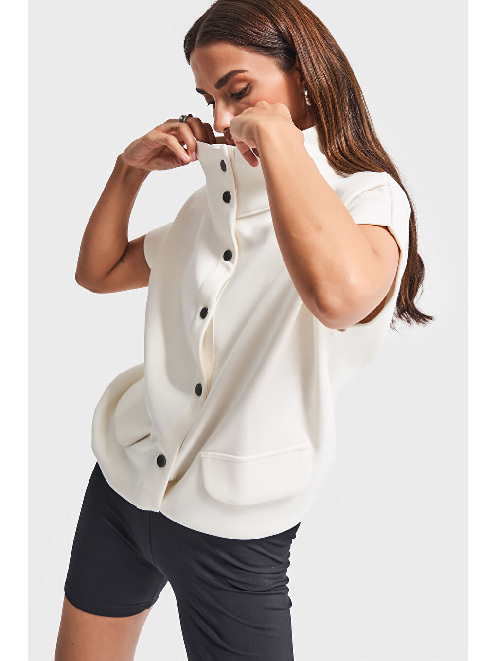 Kadın Ekru Renk w5-101 Önü Düğmeli Yarım Kol Özel Tasarım Örme Yelek-4