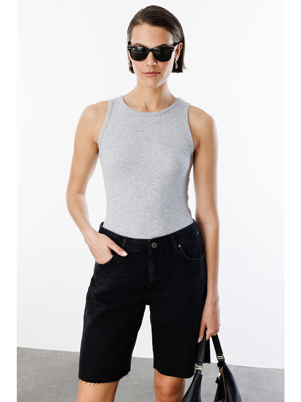 Gri Kadın Fitilli Görünümlü Kalın Askılı Basic Atlet ATLET2-2