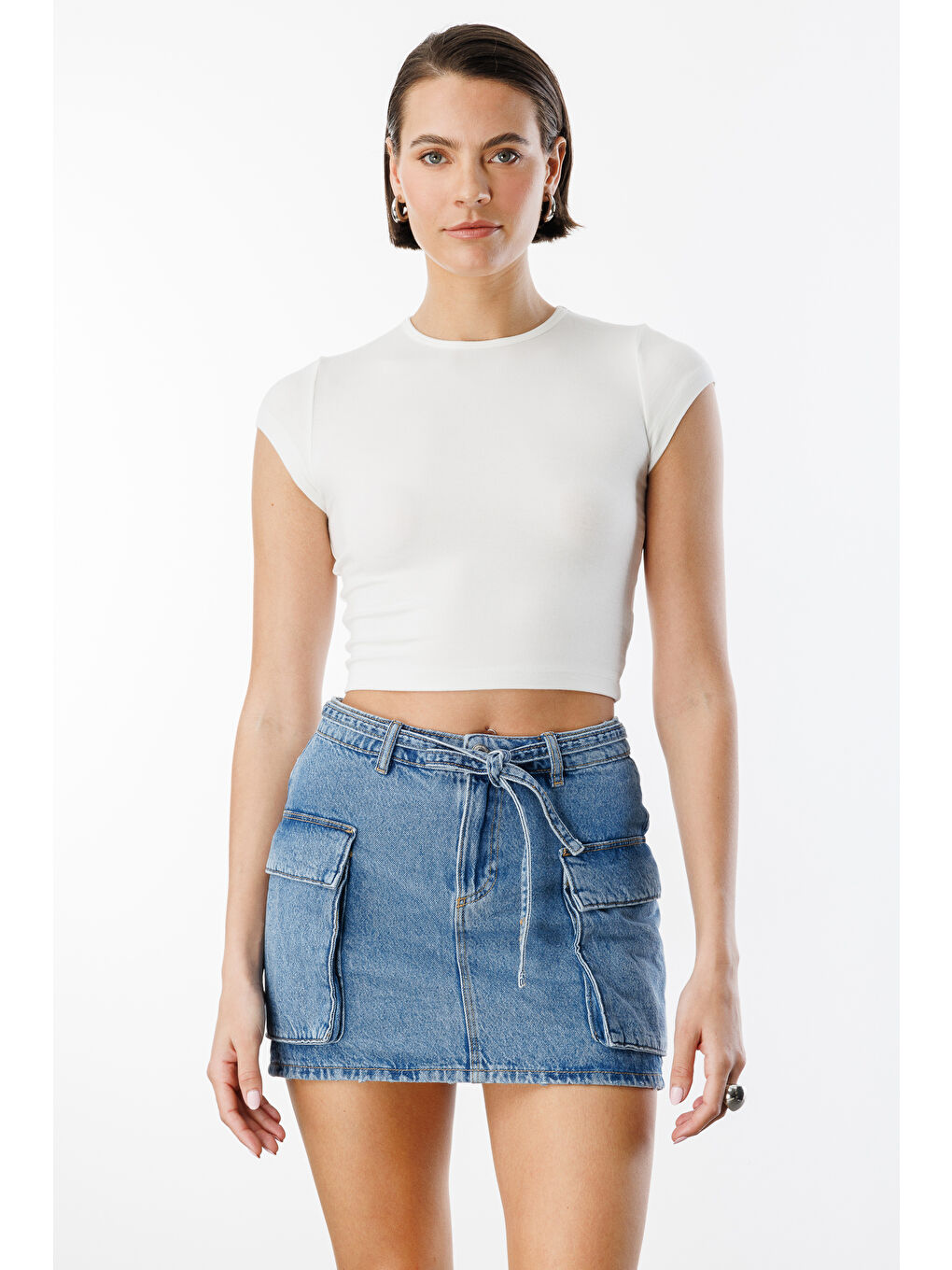 Beyaz Kısa Kollu Kadın Crop T-shirt CROP-T-SHIRT-3