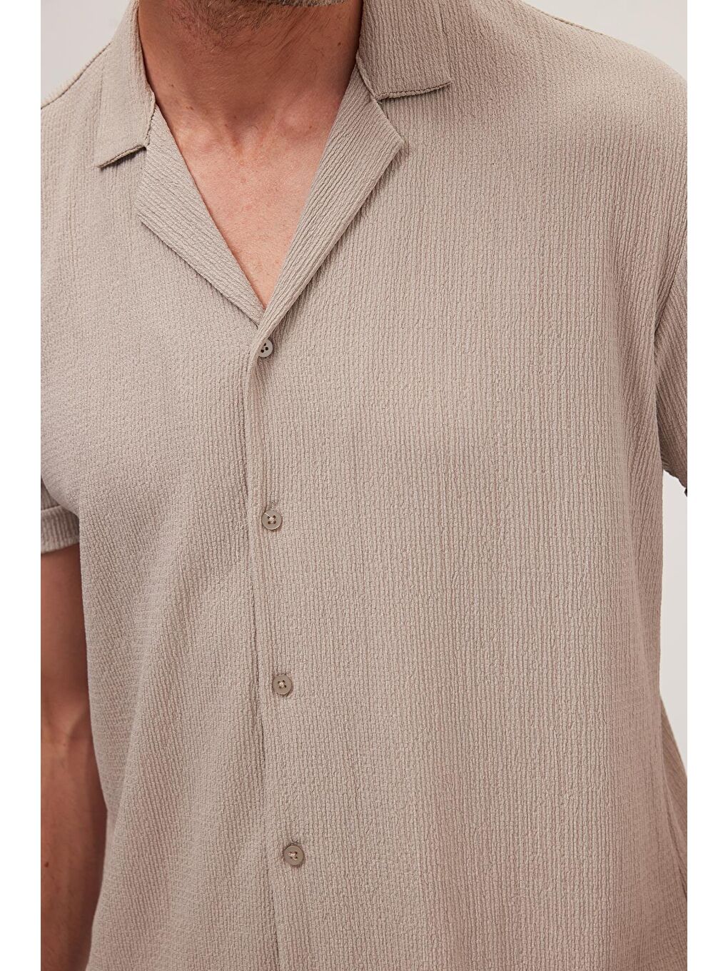 Bej Erkek Standart Fit Kısa Kollu Beli Bağcıklı Apaş Yaka Taş Gömlek Jogger Takım-2