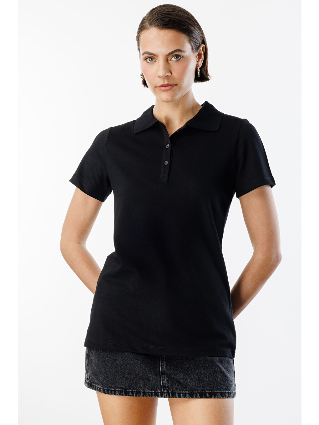 Siyah Kadın Basic Polo Yaka Tişört KADIN-POLOYAKA-1