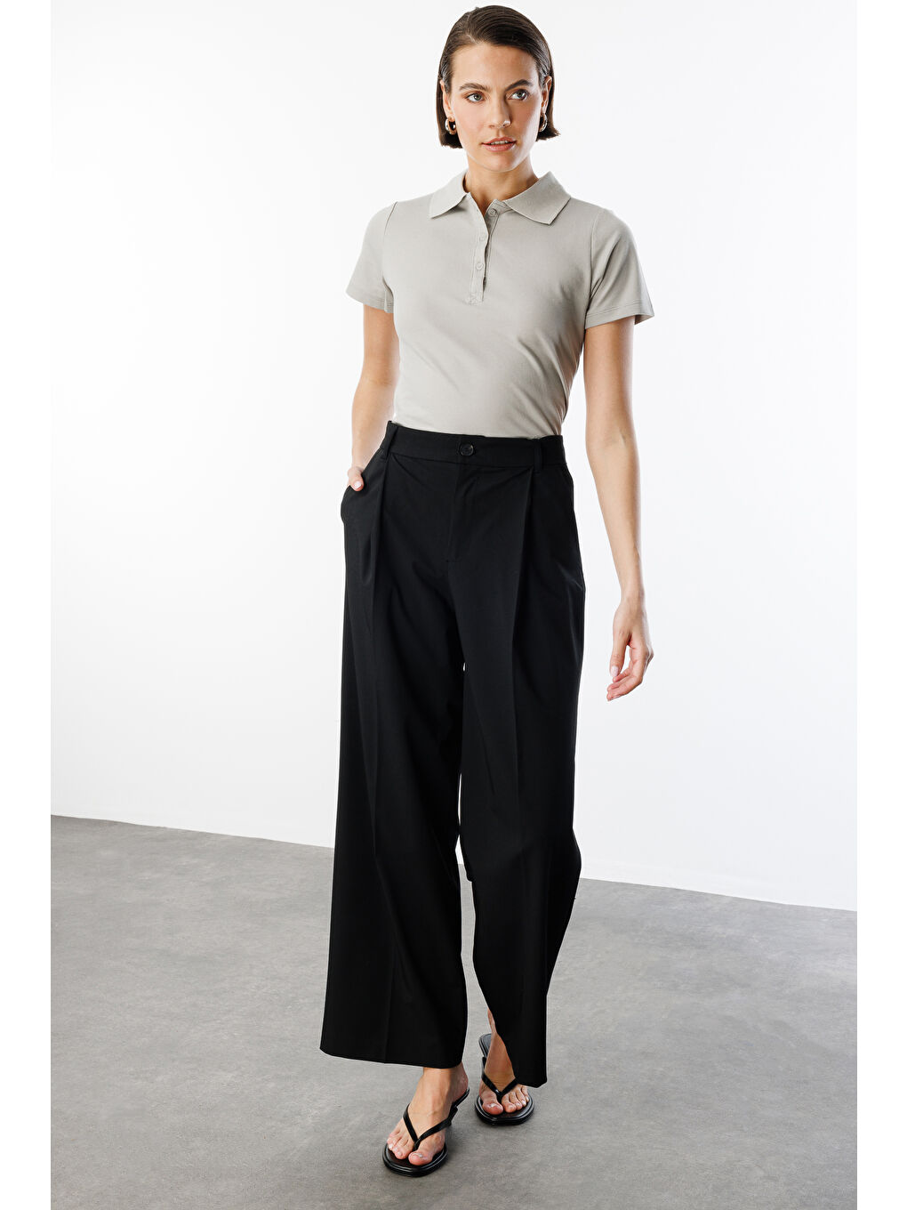 Gri Kadın Basic Polo Yaka Tişört KADIN-POLOYAKA-5