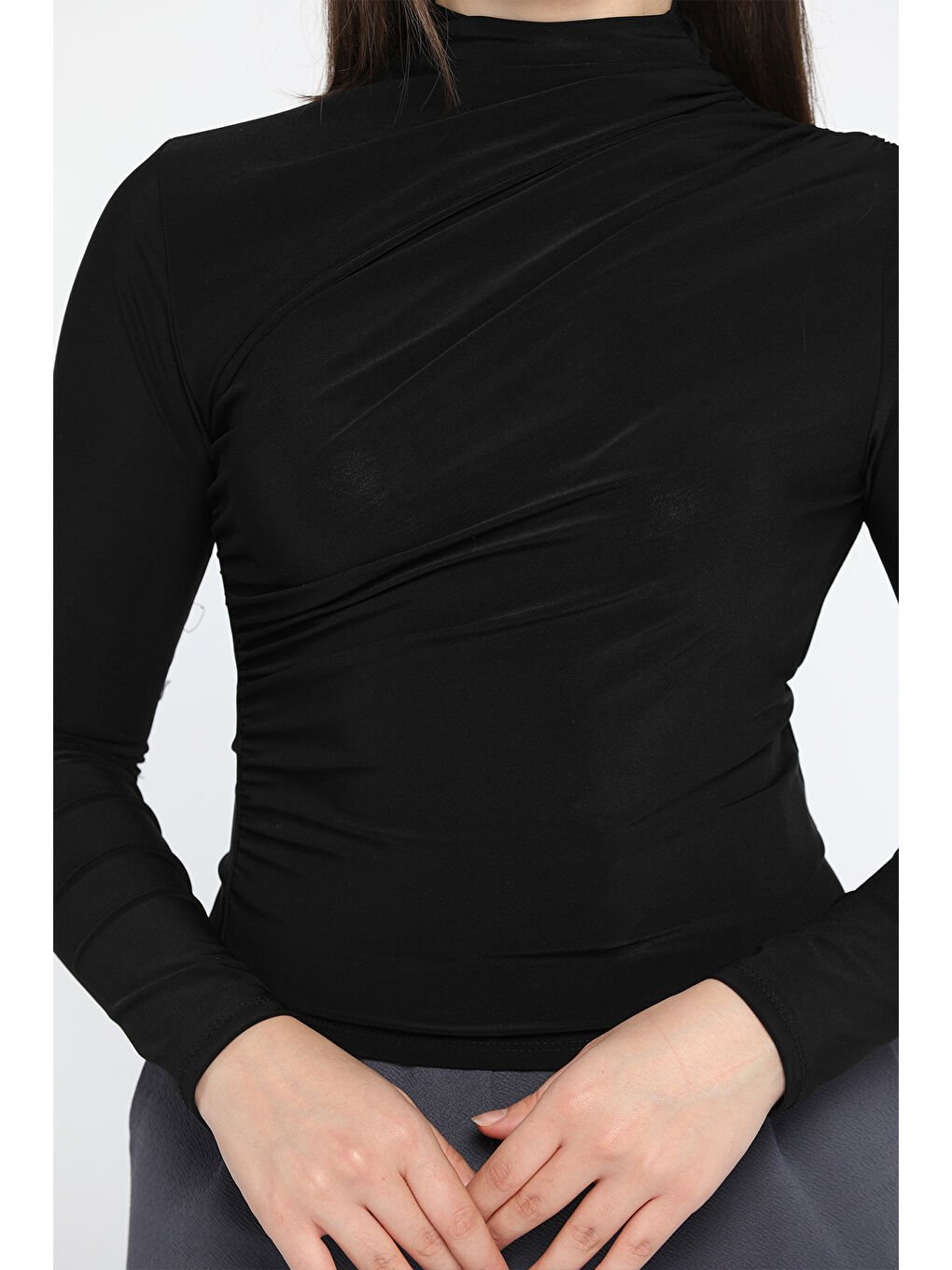 Siyah Kadın Bel Ve Omuz Drapeli Bluz-3