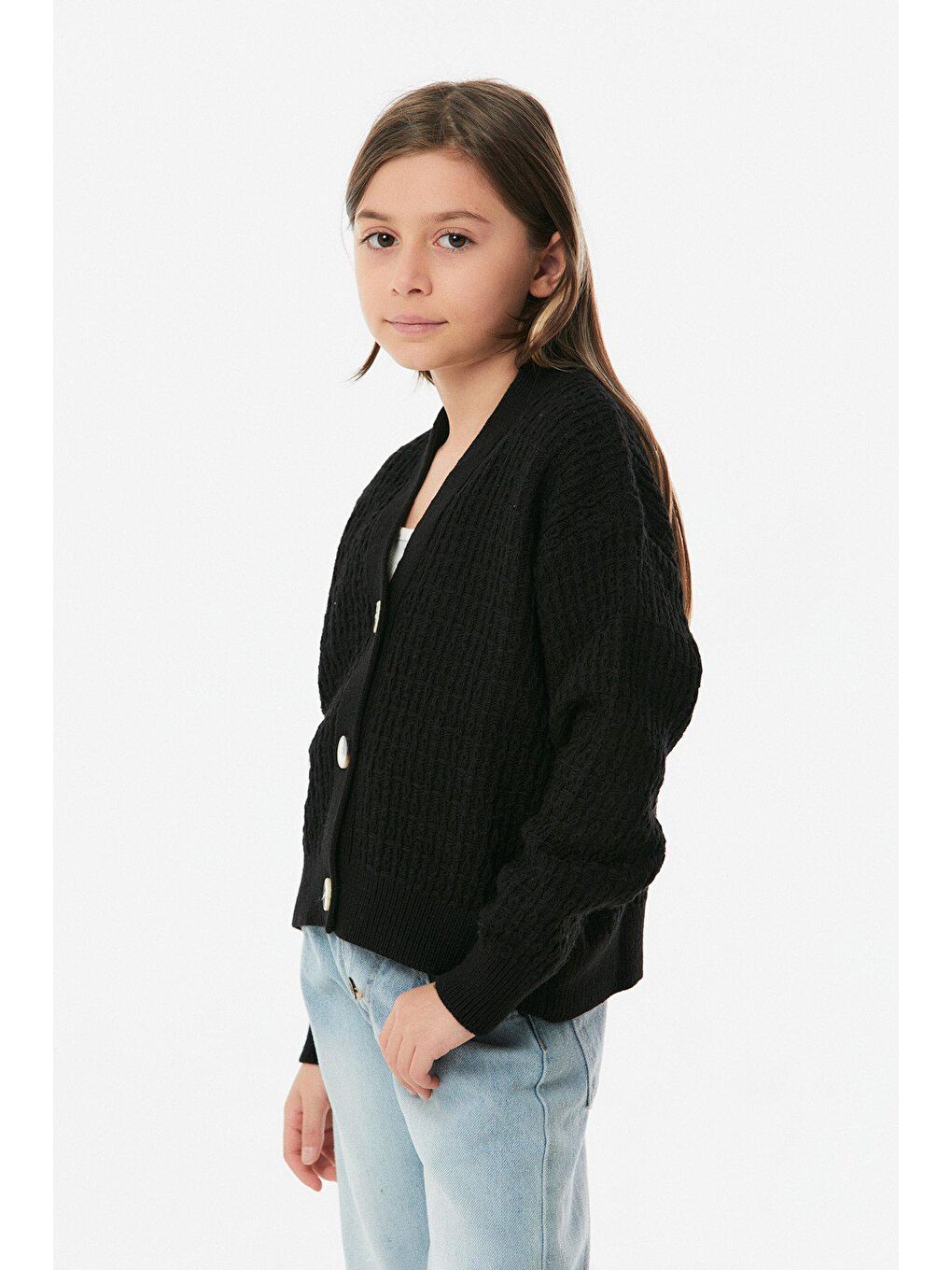 Siyah Düğmeli Kız Çocuk Hırka-4