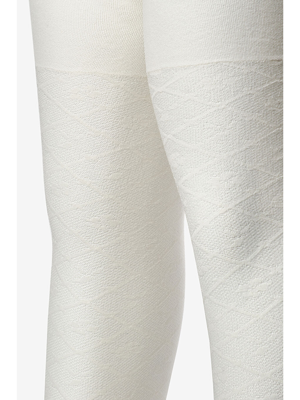 Ekru Çiçekli Ajur Desenli Kız Çocuk Külotlu Çorap-1