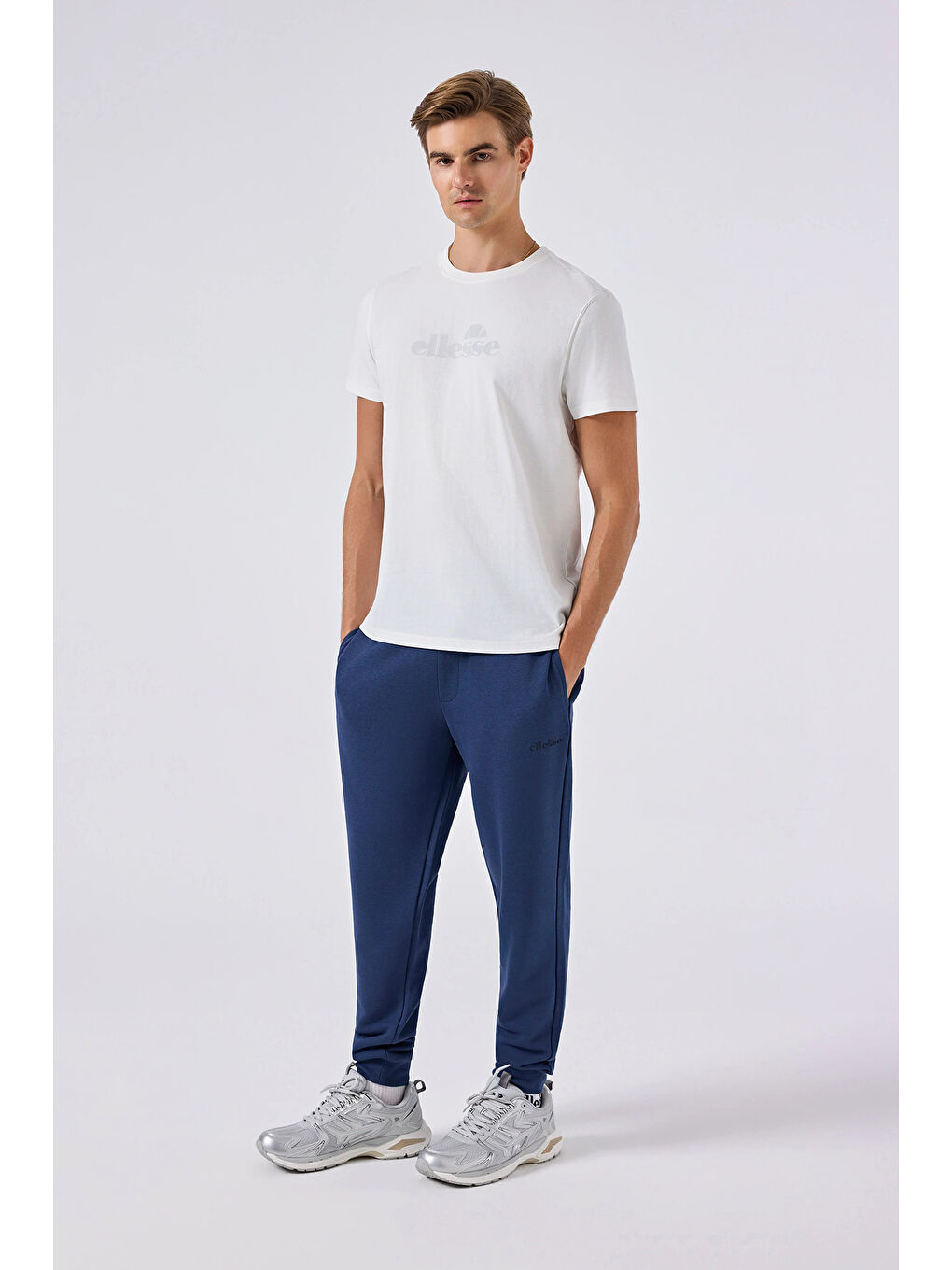 Beyaz Logolu % 100 Pamuk Regular Fit Bisiklet Yaka T Shirt 6SM5017-OF-1