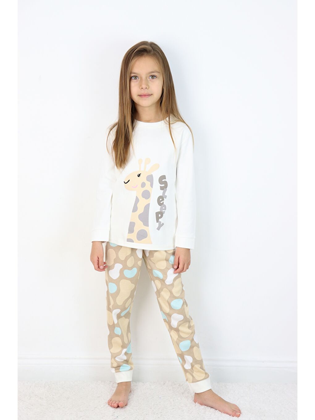 Beyaz Kız Çocuk Orta Kalınlıkta Basic Baskılı Pijama Takımı-6
