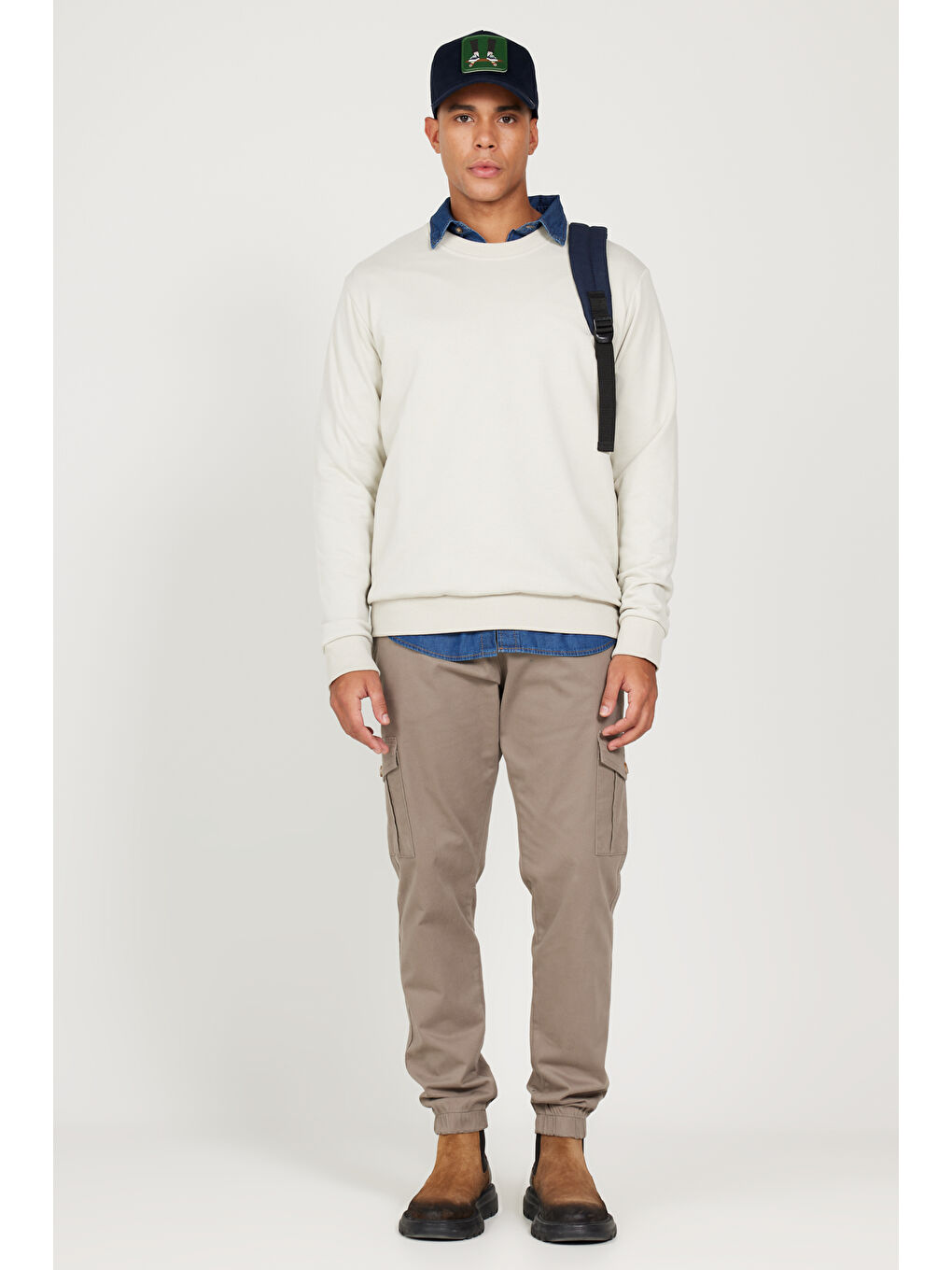 Erkek Bej Standart Fit Normal Kesim Bisiklet Yaka Pamuklu Sweatshirt-2