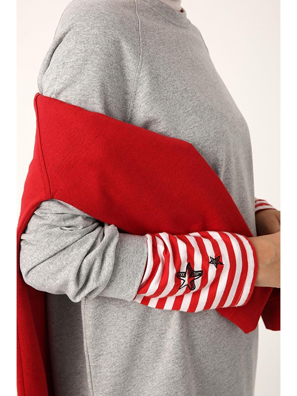 Gri Melanj-Reglan Kol Sweat-4