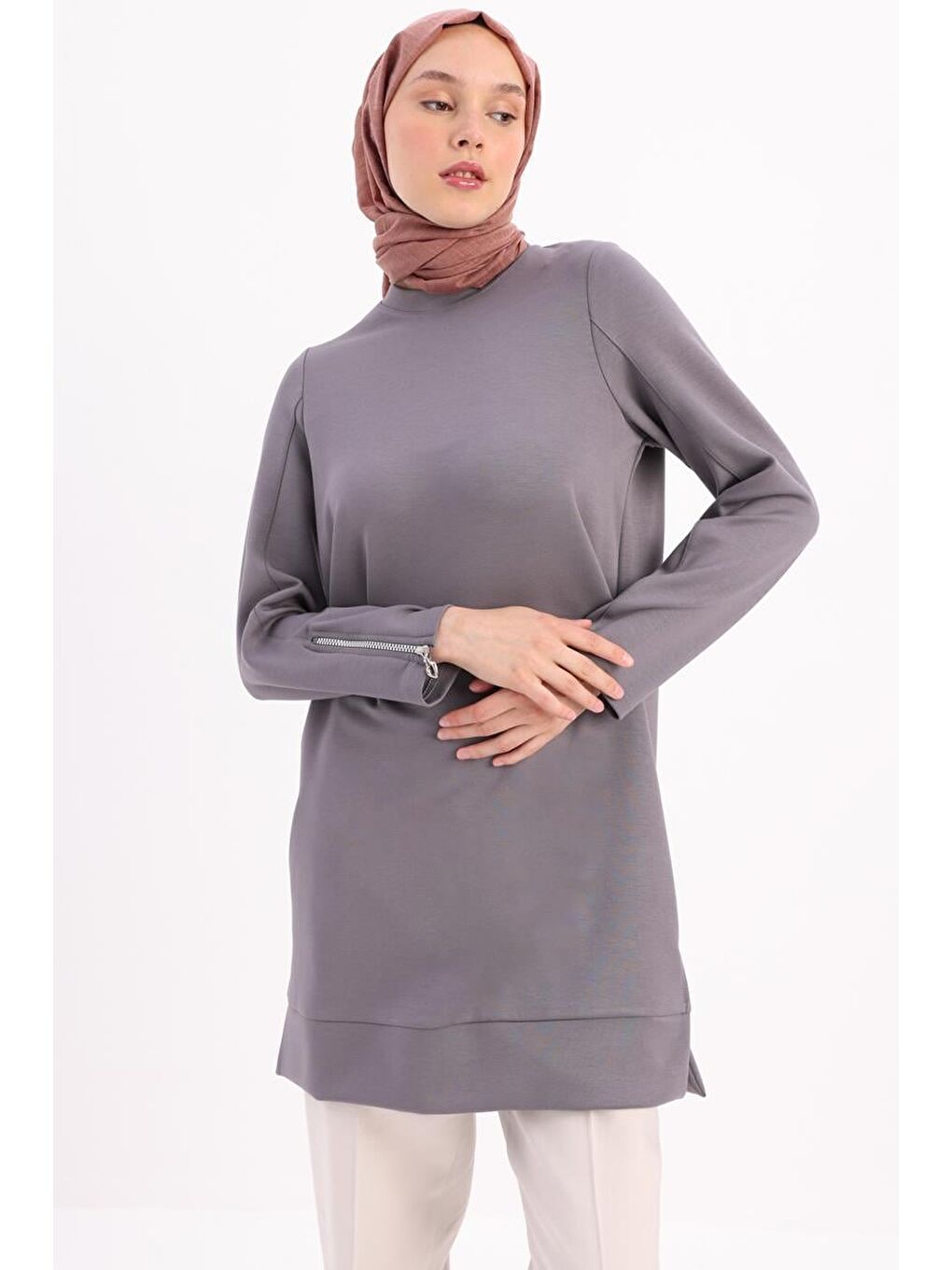 Gri-Kolu Fermuarlı Tunik