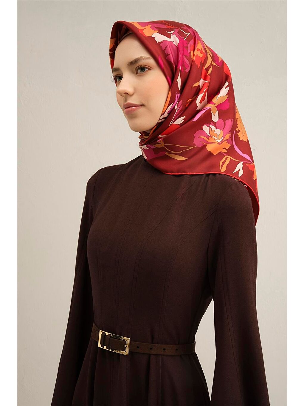 Bordo Çiçek Desenli Saf İpek Twill Eşarp 9342 53-1