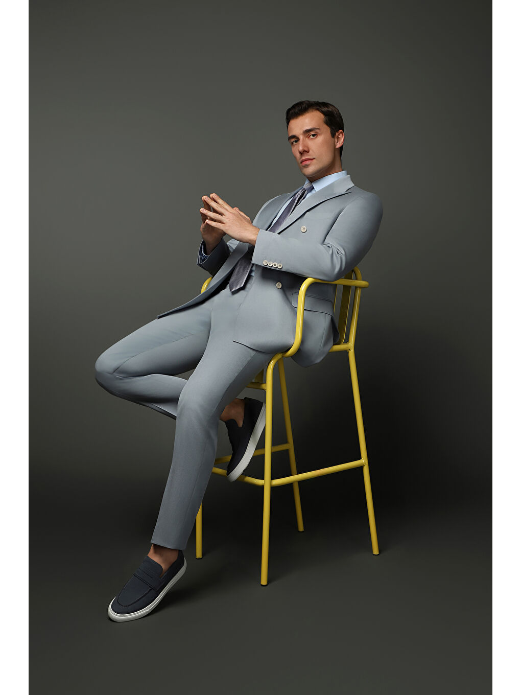 Gri Slim Fit Dar Kesim Pamuklu Lyocell Kruvaze Takım Elbise-3