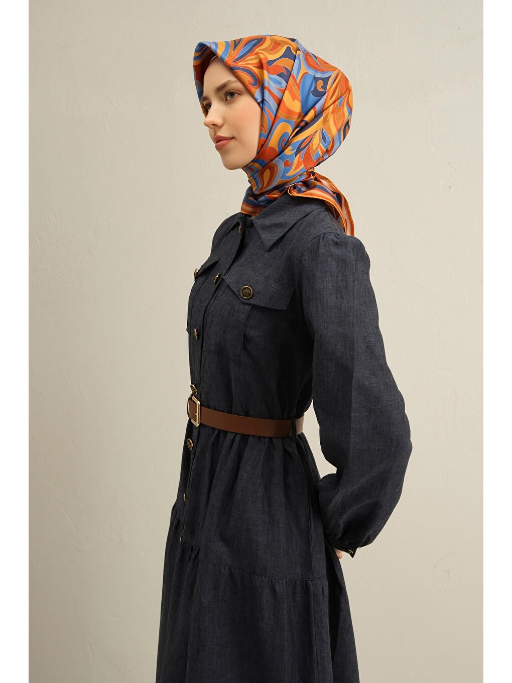 Turuncu Geometrik Desenli Saf İpek Twill Eşarp 9323 54-2