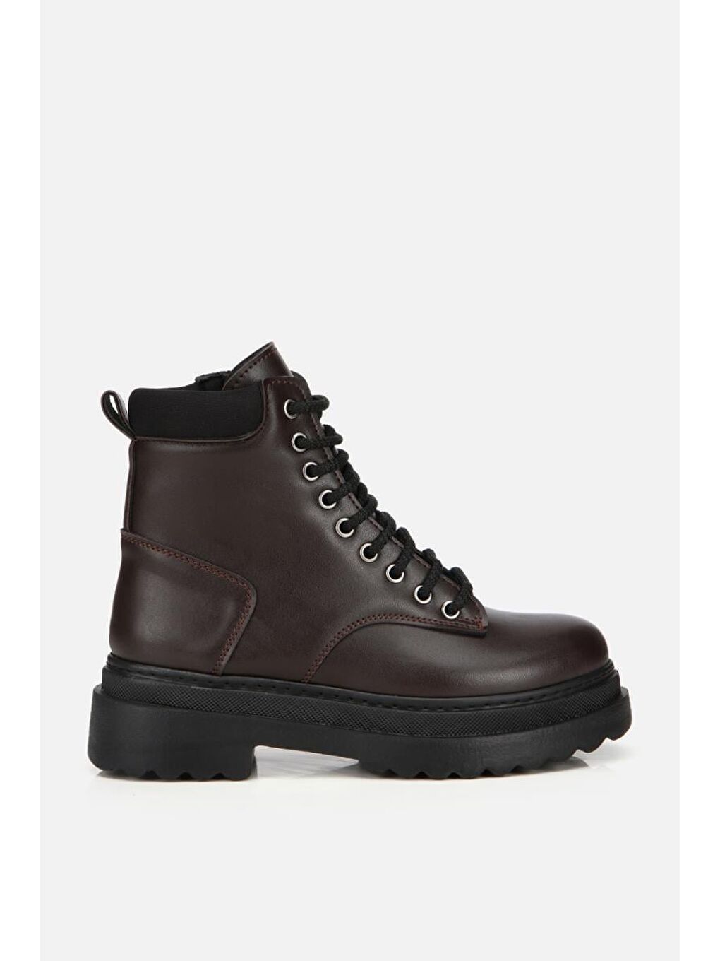 Kadın Kahverengi Bağcıklı Postal Düz Bot