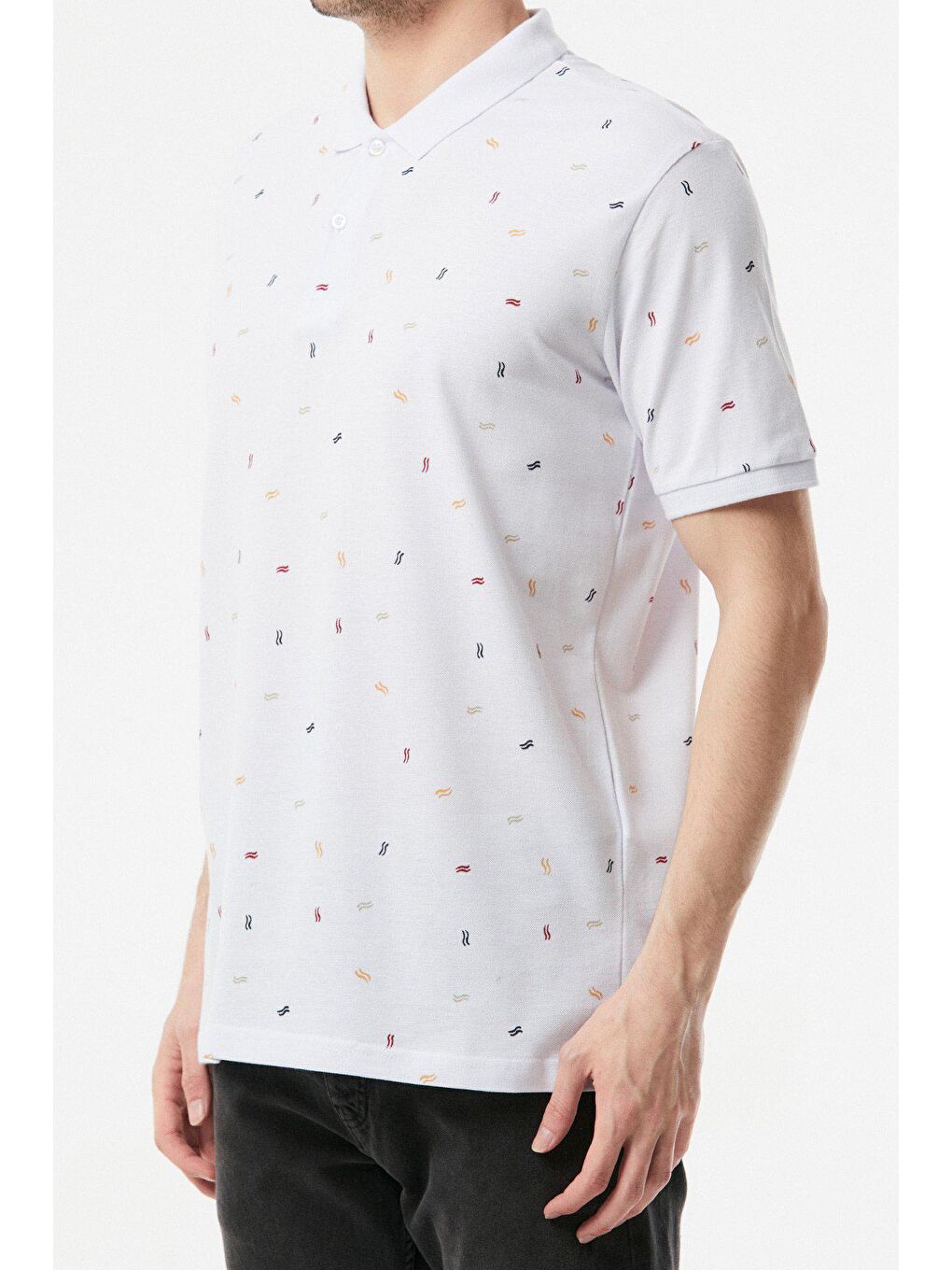 Beyaz Baskılı Polo Yaka Tişört-3