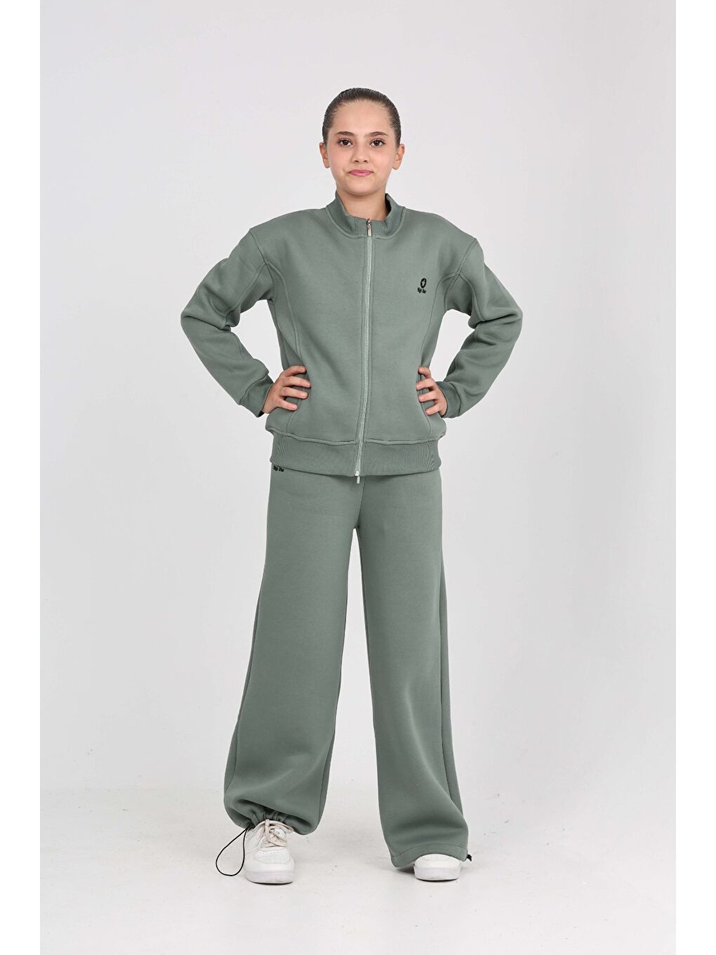 Yeşil Kız Çocuk Yıldız Nakışlı Eşofman Takım-3